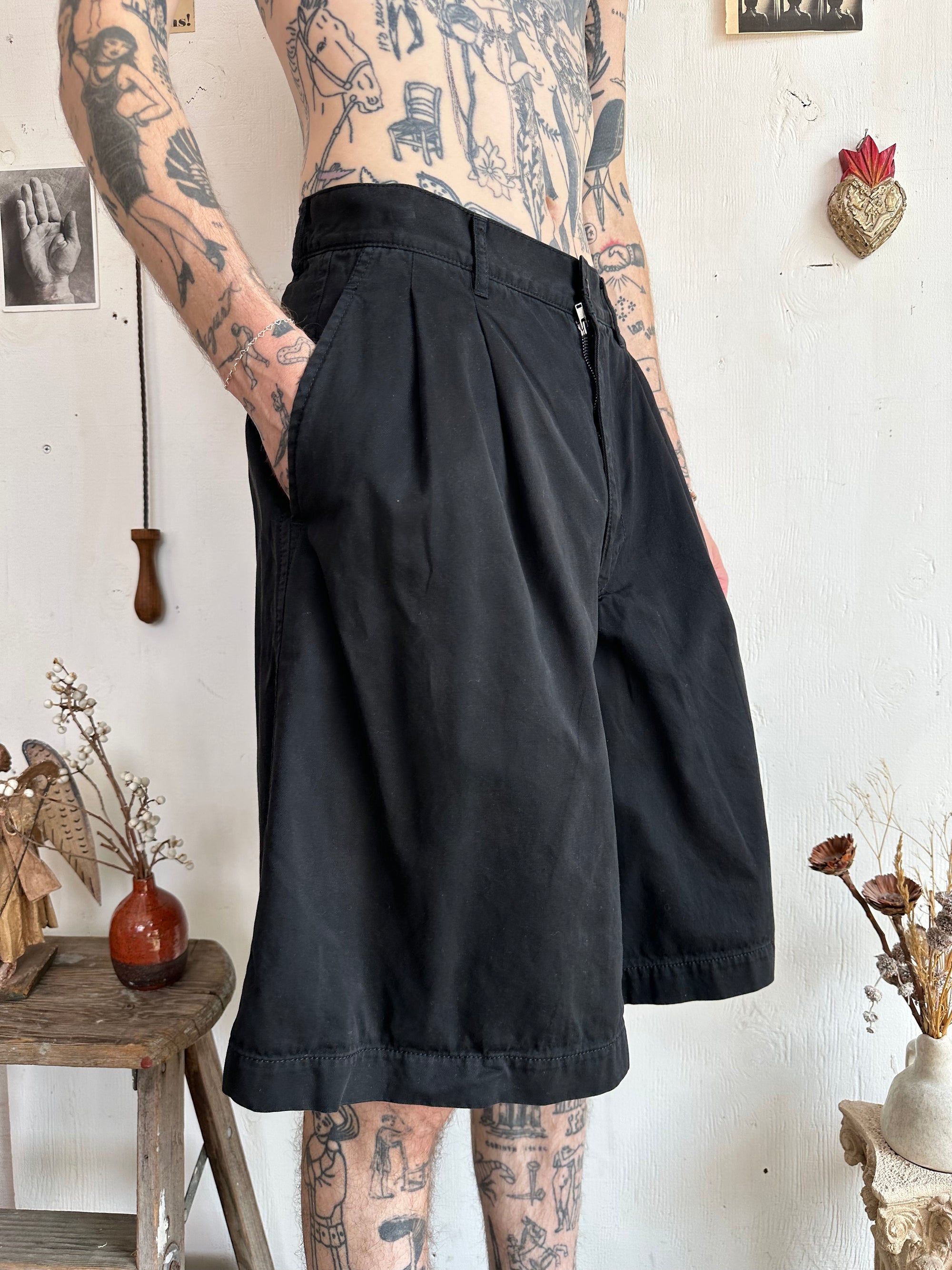 Comme Des Garcon Pleated Baggy Shorts