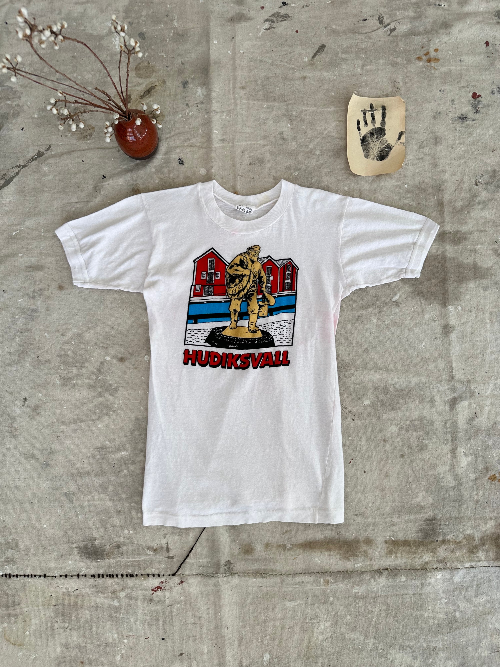 1970s Statue Tee