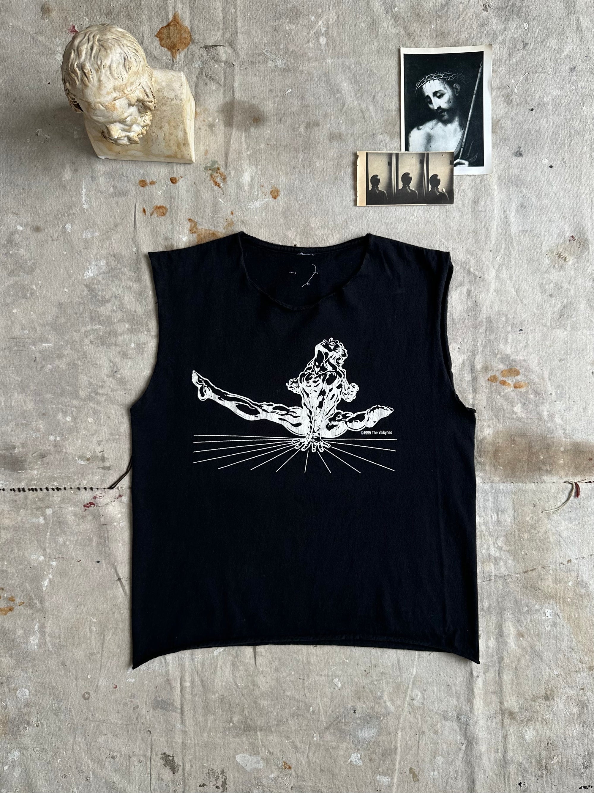 1995 “A Hard Woman is Good to Find” Muscle Tee