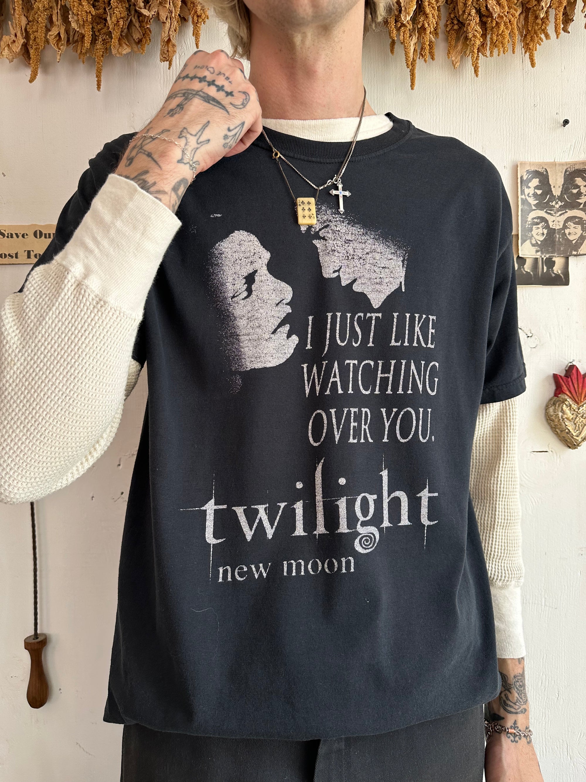 2000s Twilight New Moon Tee