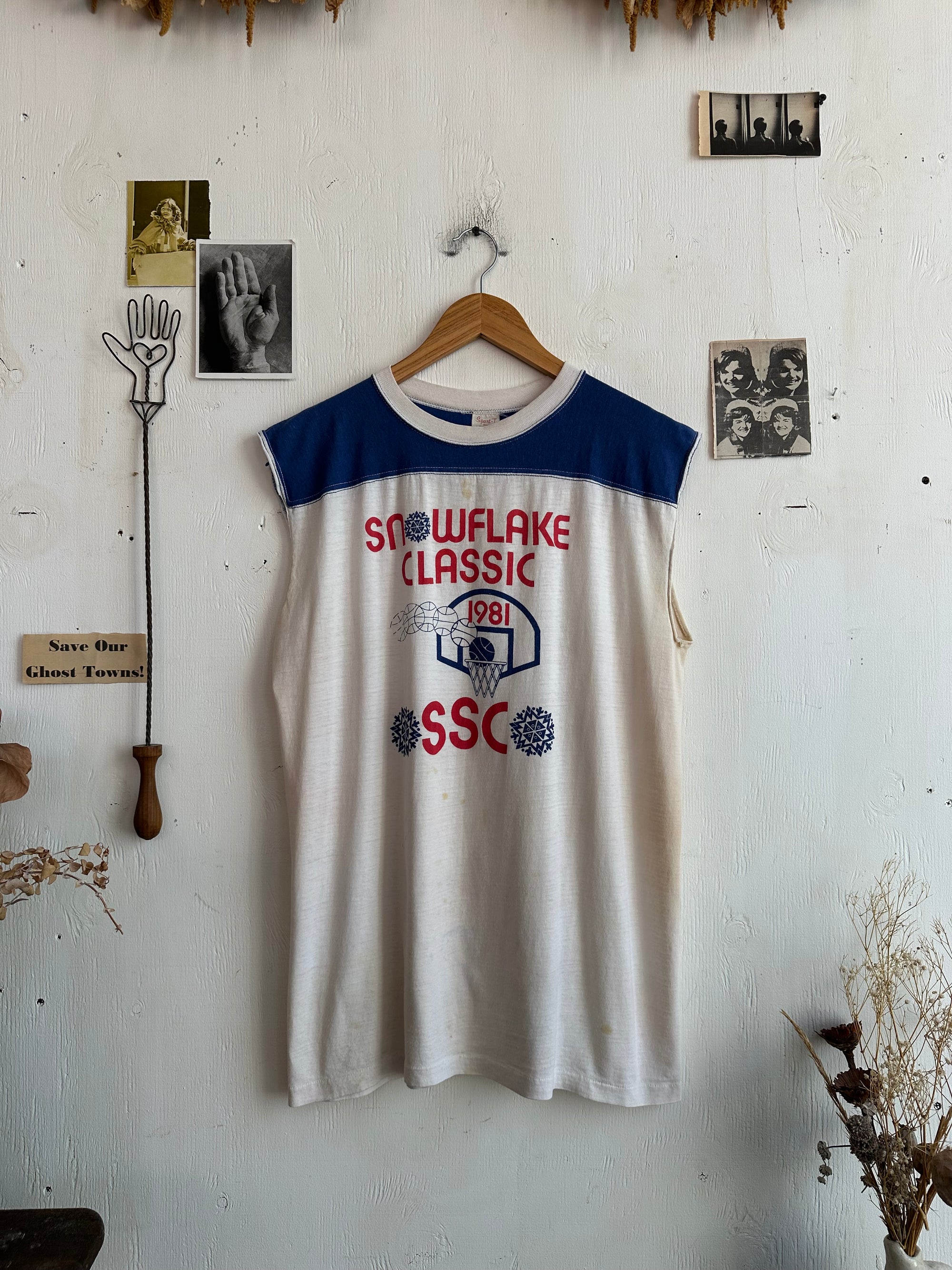 1981 Snowflake Classic Muscle Tee