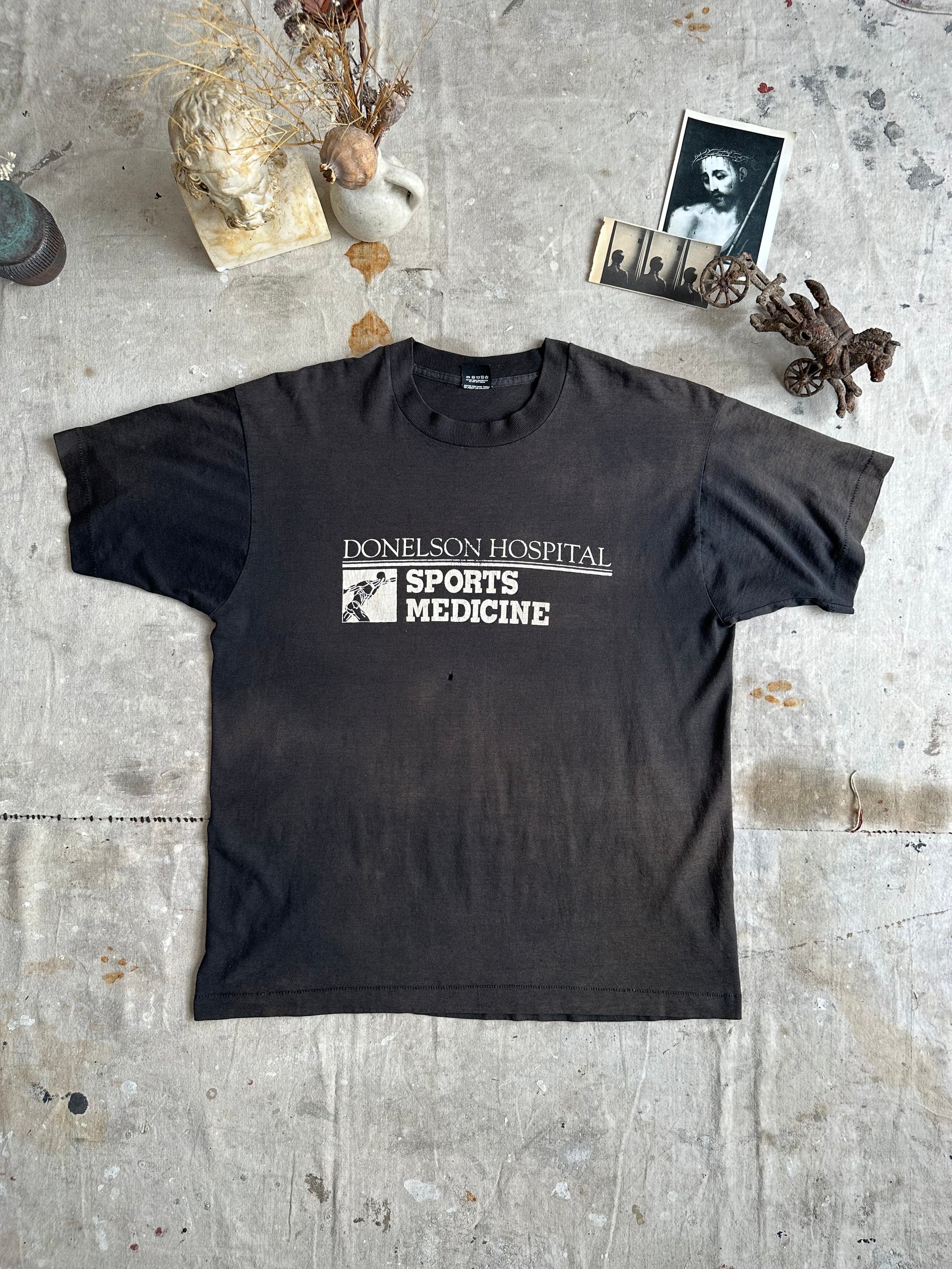 1980s Sunfaded Sports Medicine Tee