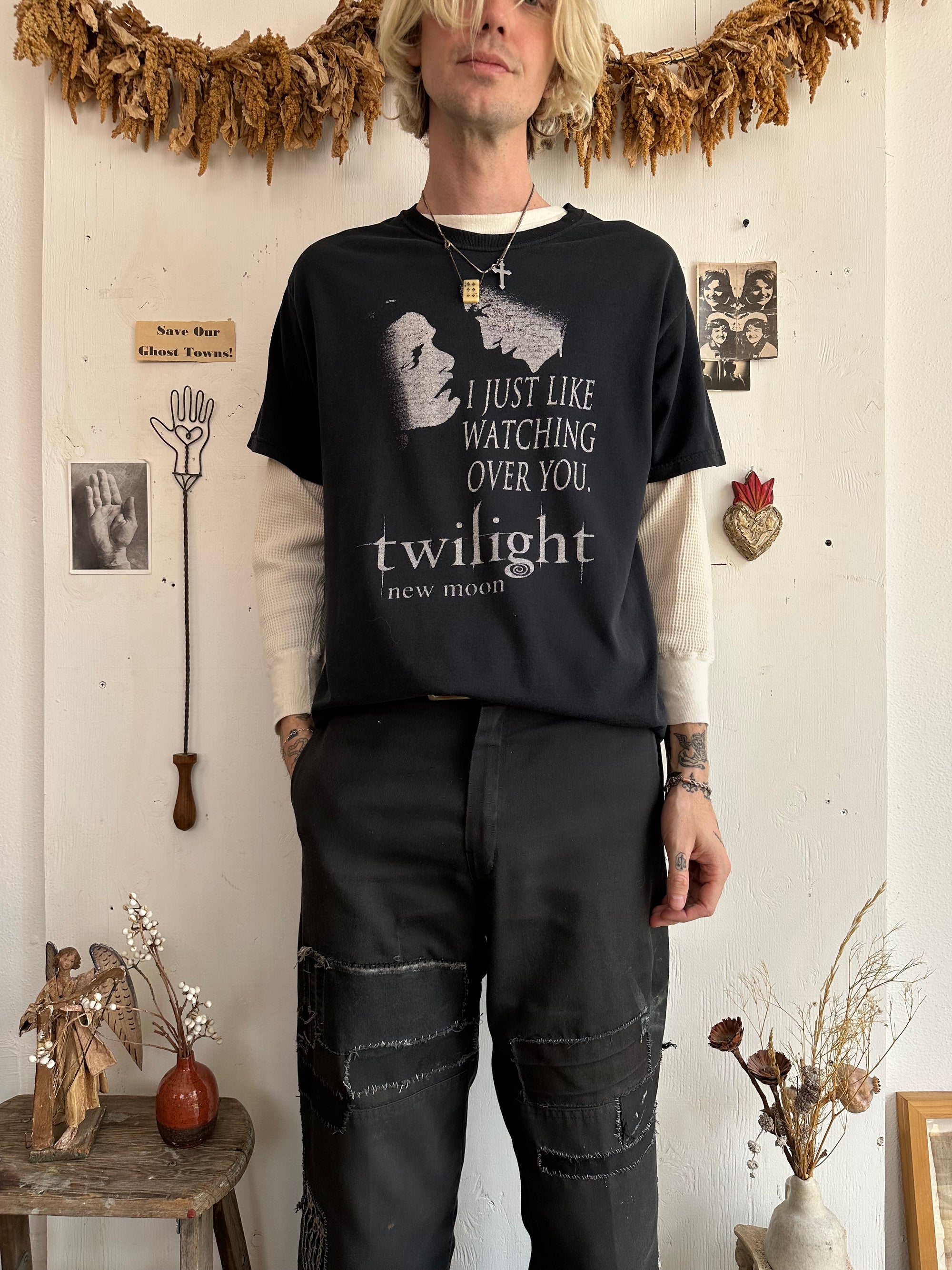 2000s Twilight New Moon Tee