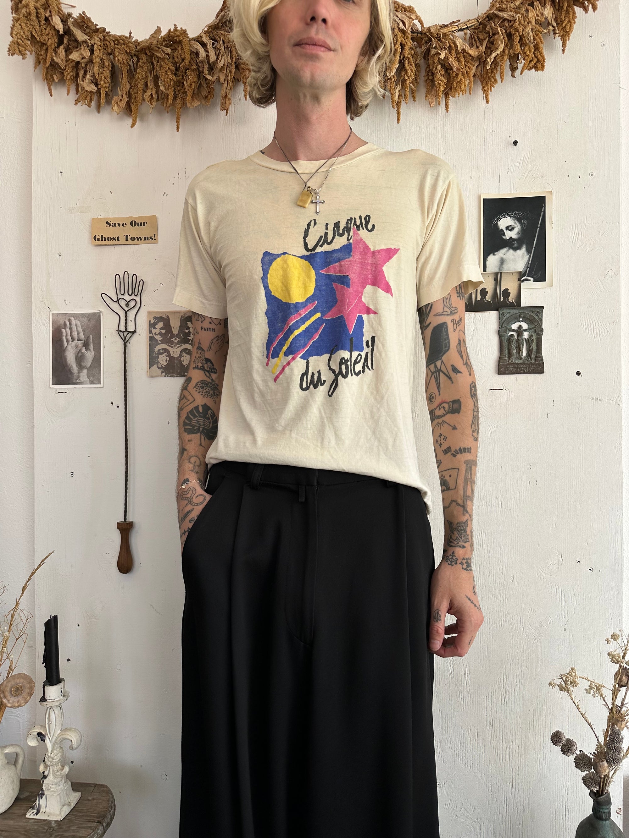 1980s Thrashed Cirque Du Soleil Tee