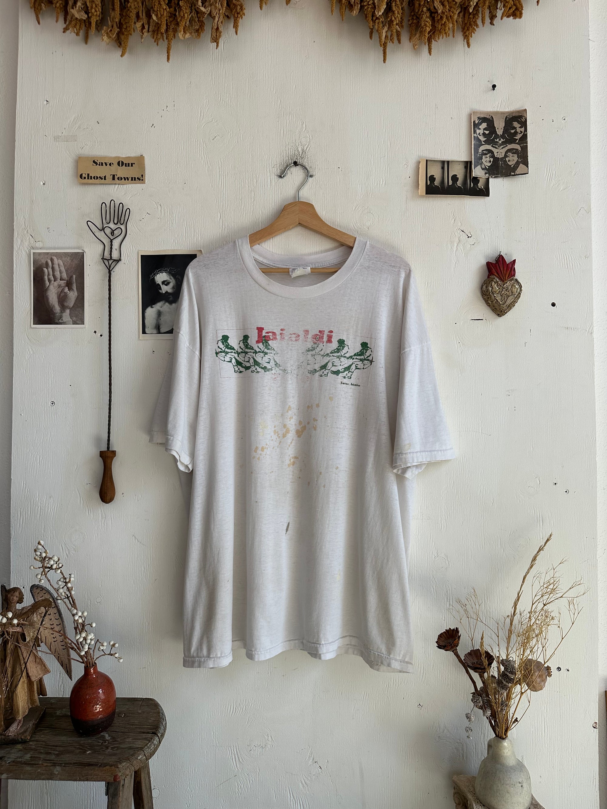 1990s Thrashed Tug of War T-Shirt
