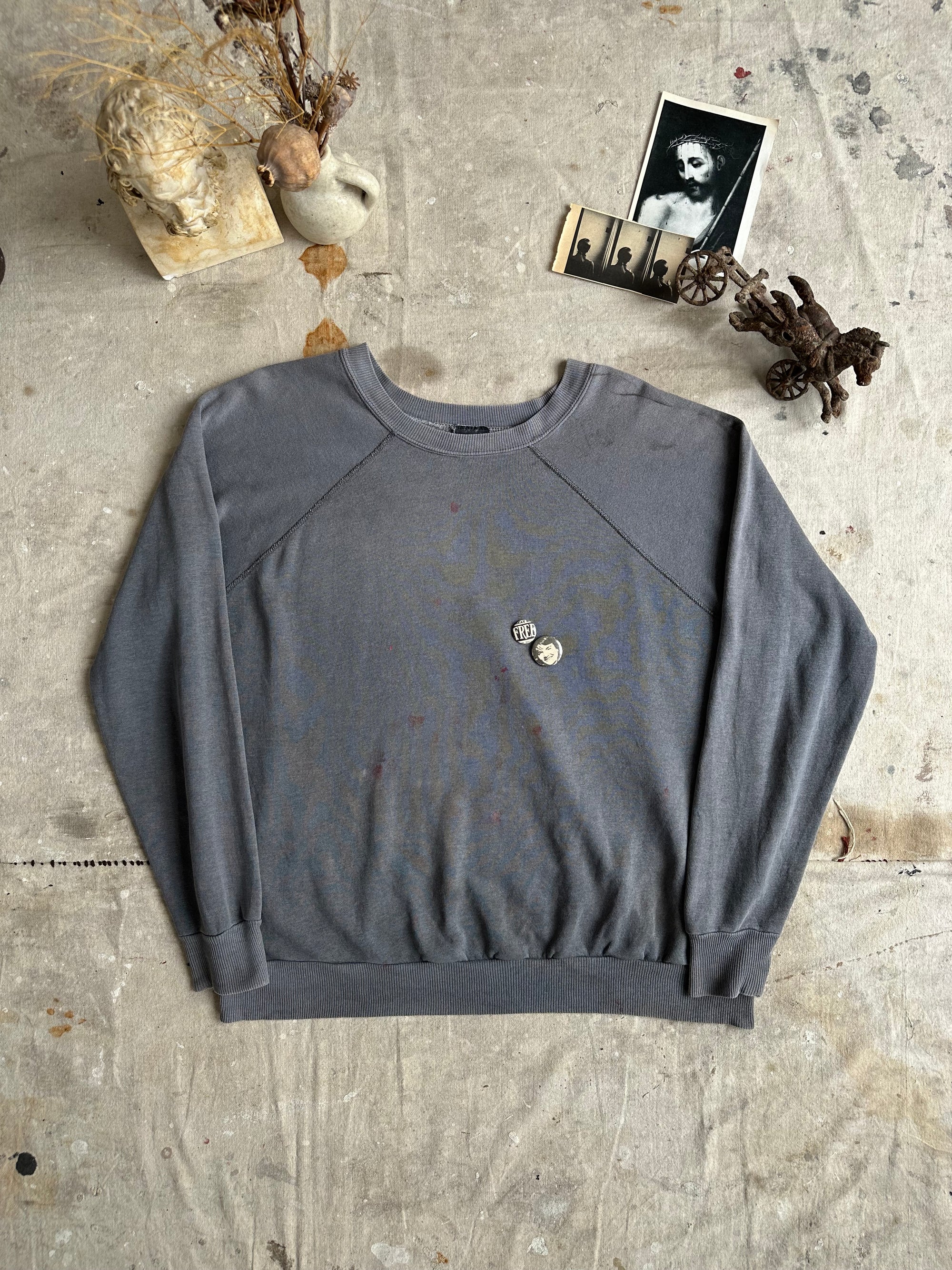 1970s Well Worn All Cotton Raglan Painter Sweatshirt W/ Pins