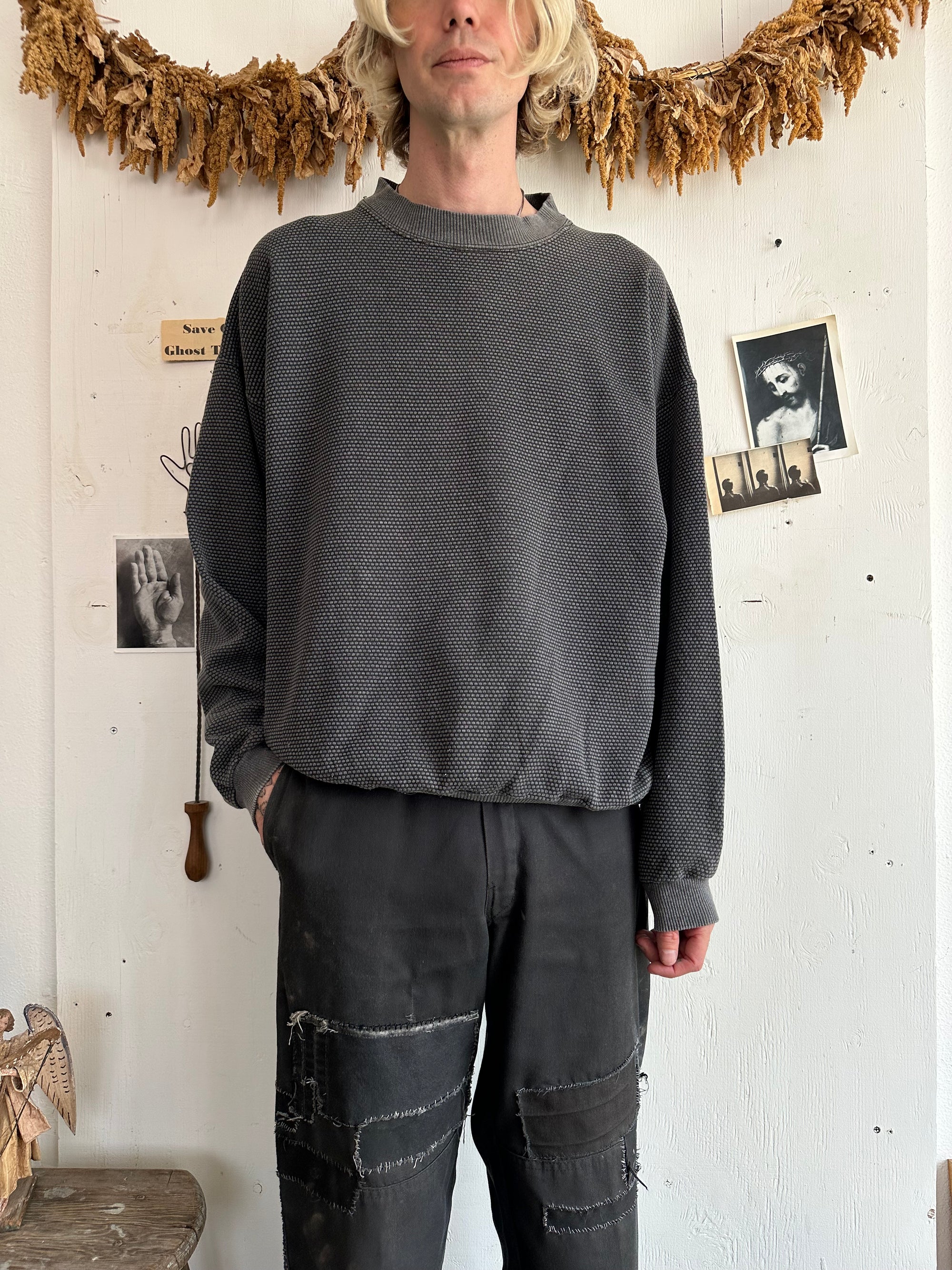 1990s Cozy Sweatshirt