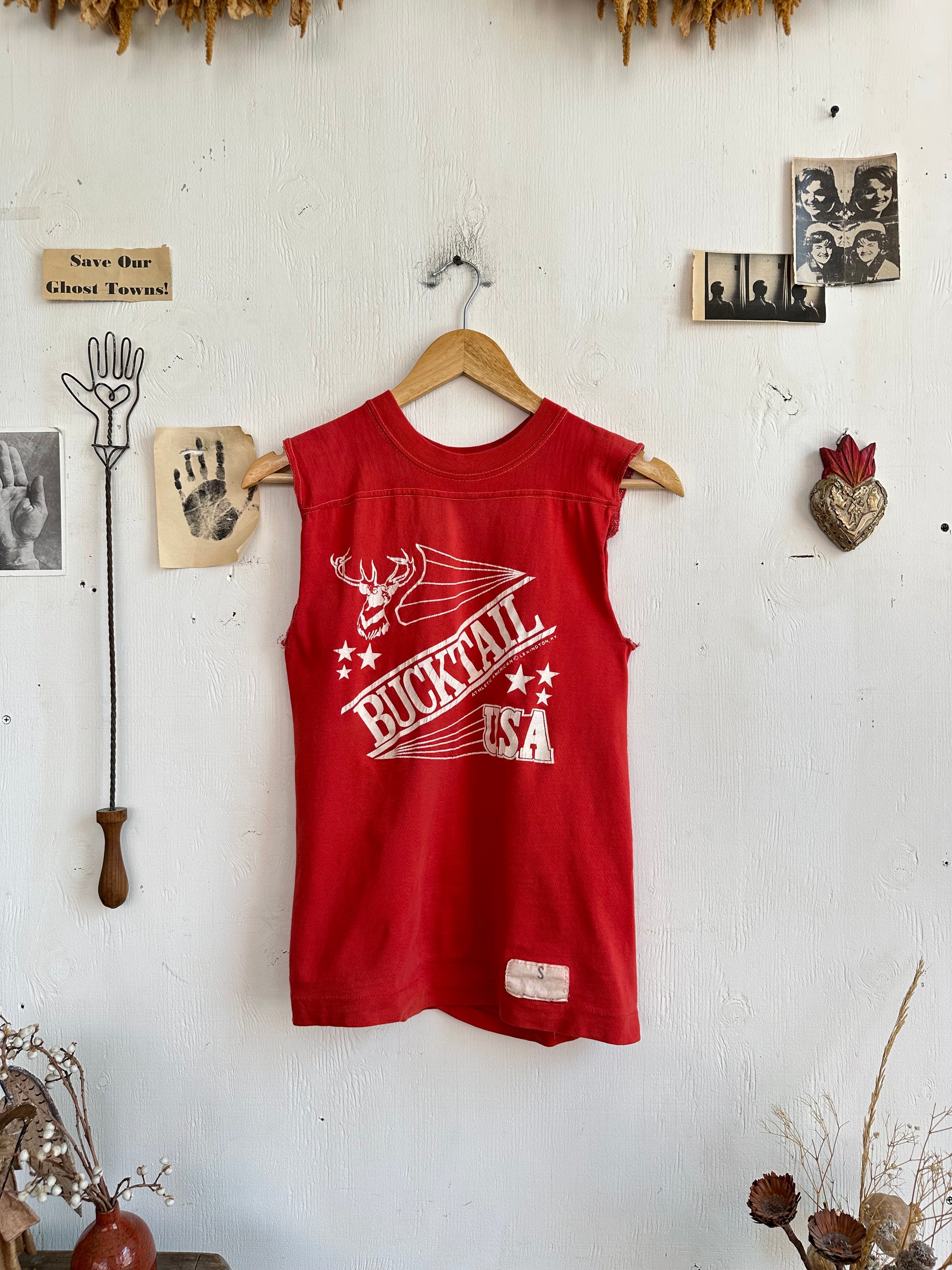1960s Bucktail Muscle Tee
