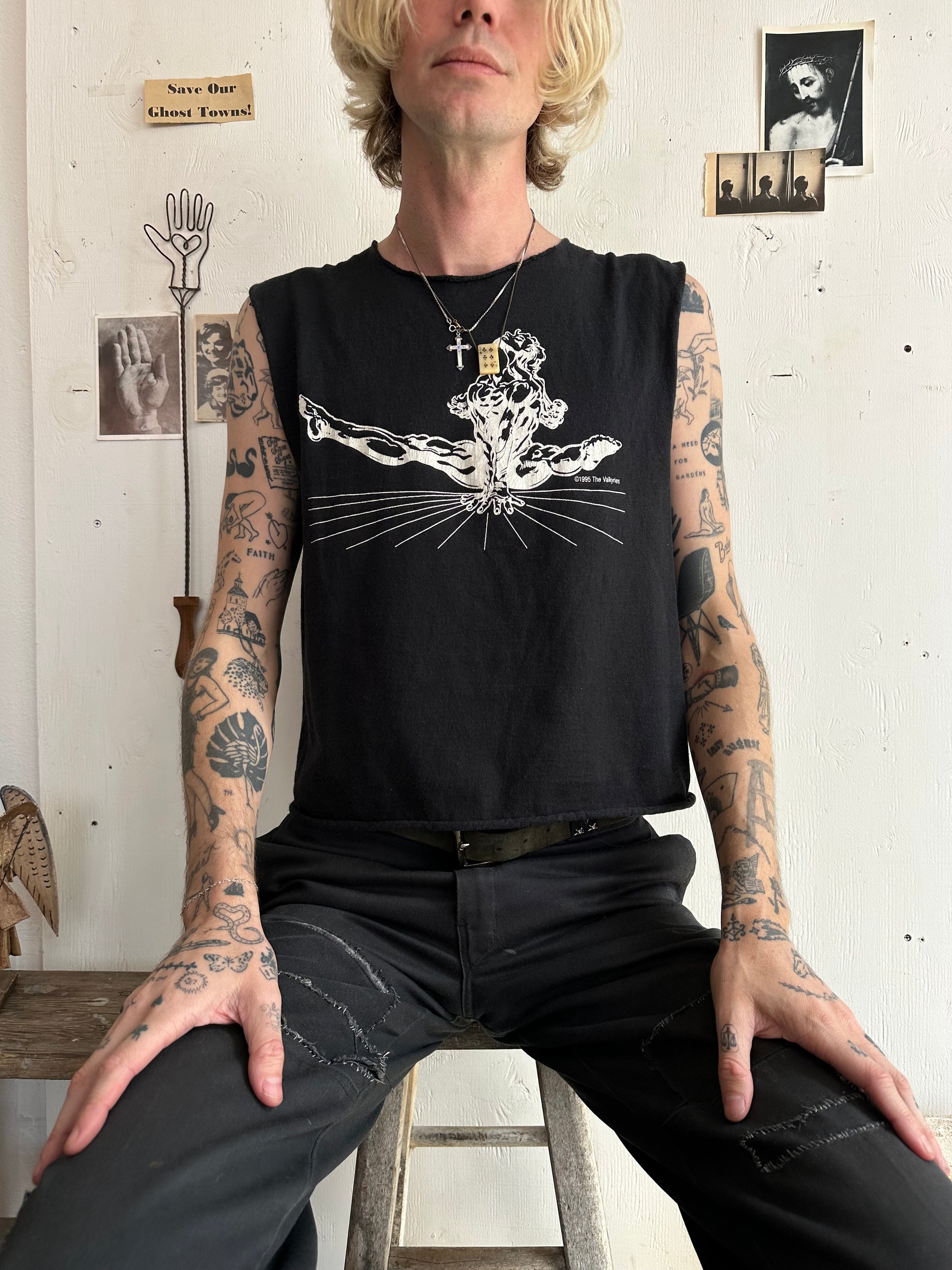 1995 “A Hard Woman is Good to Find” Muscle Tee