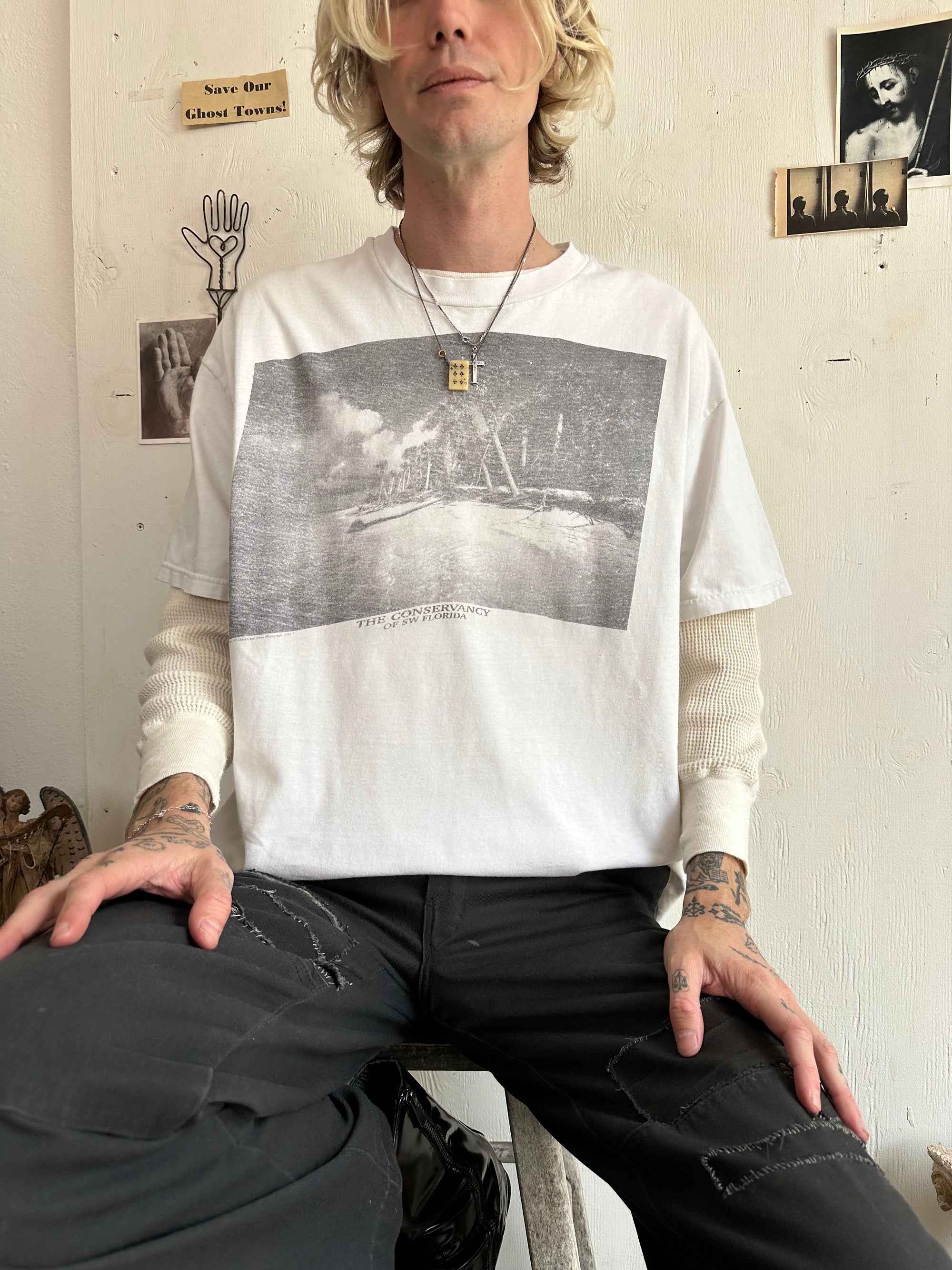 1991 Faded Beach Photo Tee