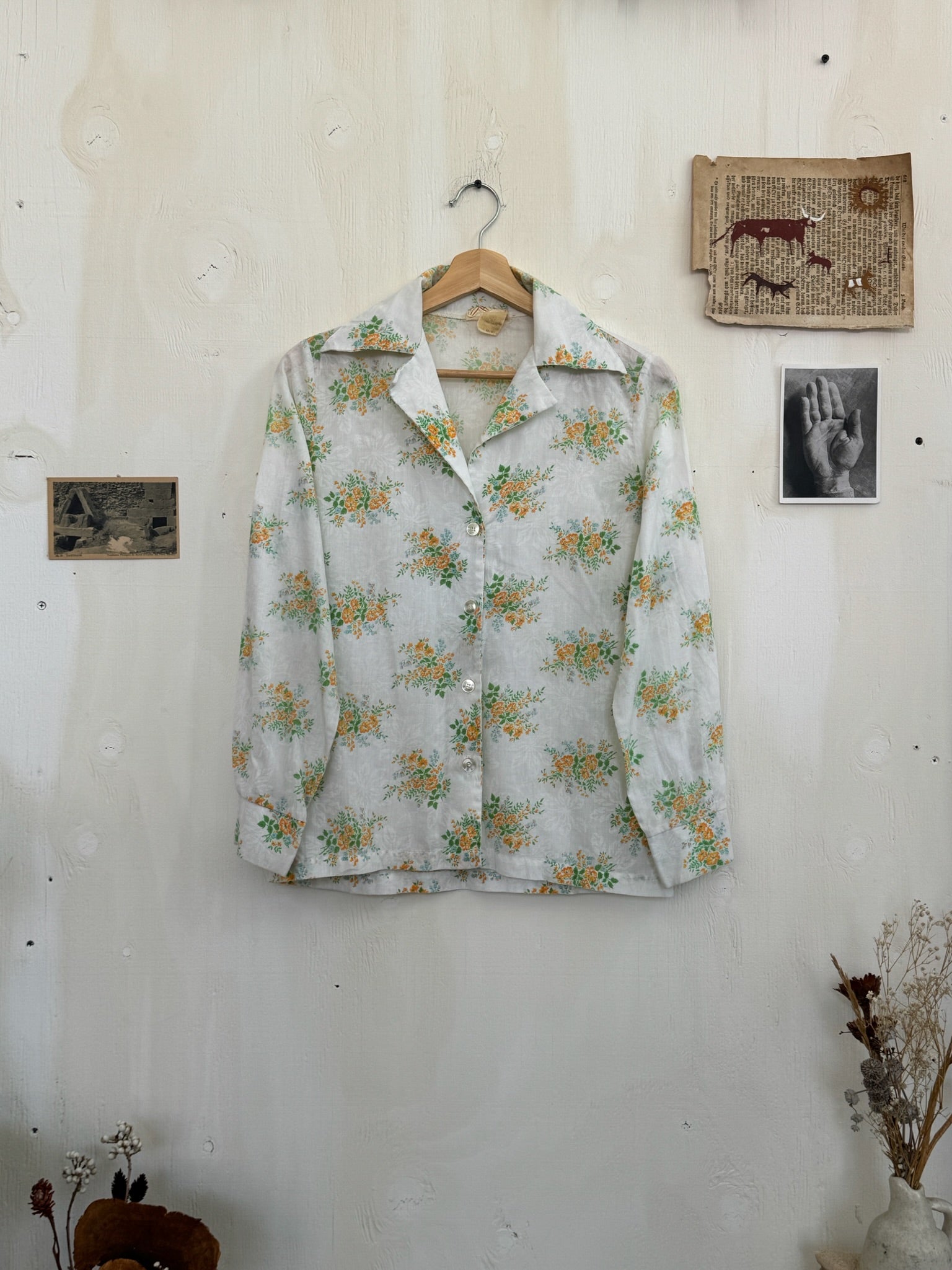 1970s Gauzy Cotton Floral Blouse (S/M)