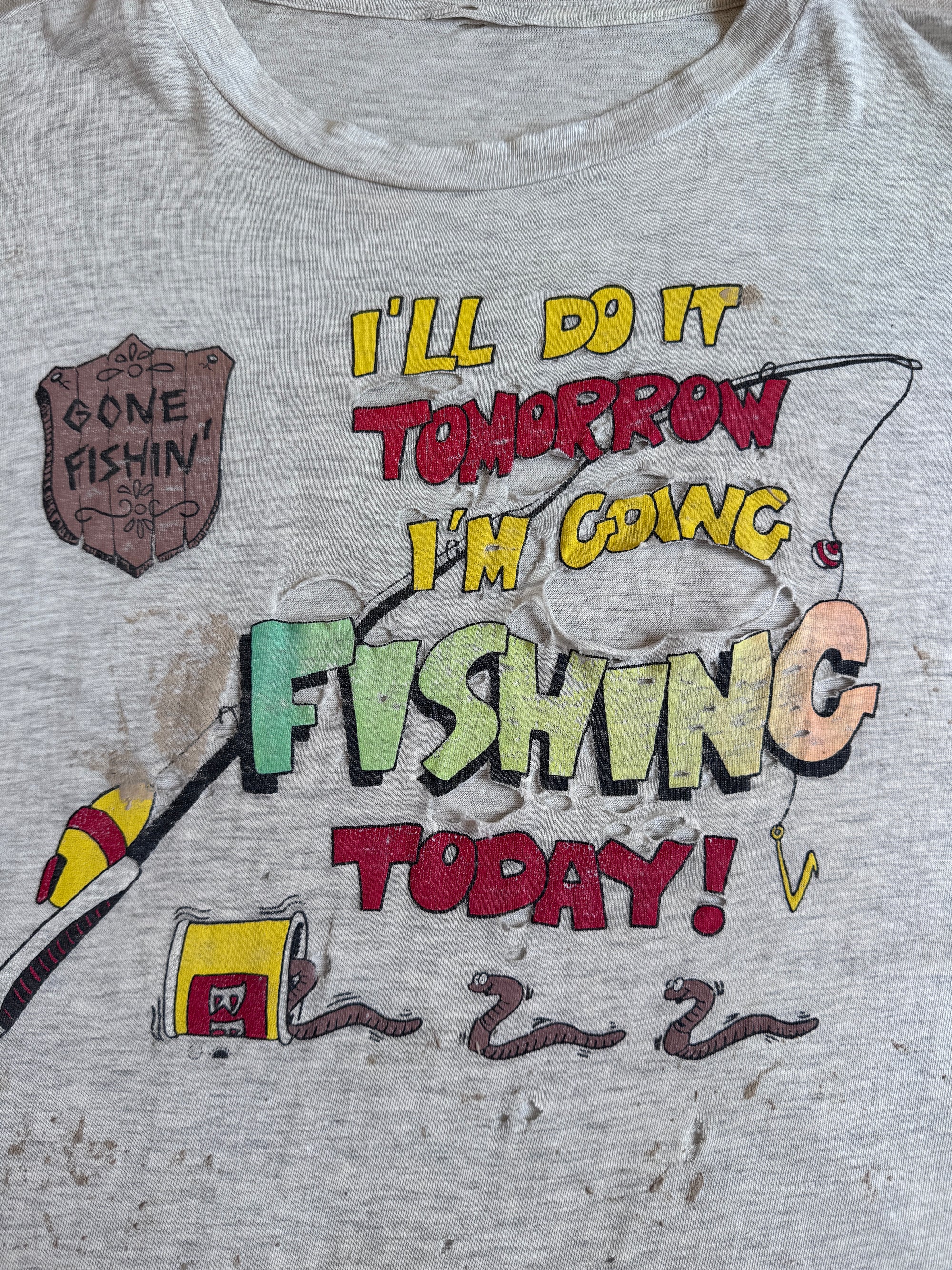 1990s Thrashed  I’m Going Fishing Tee (XL)