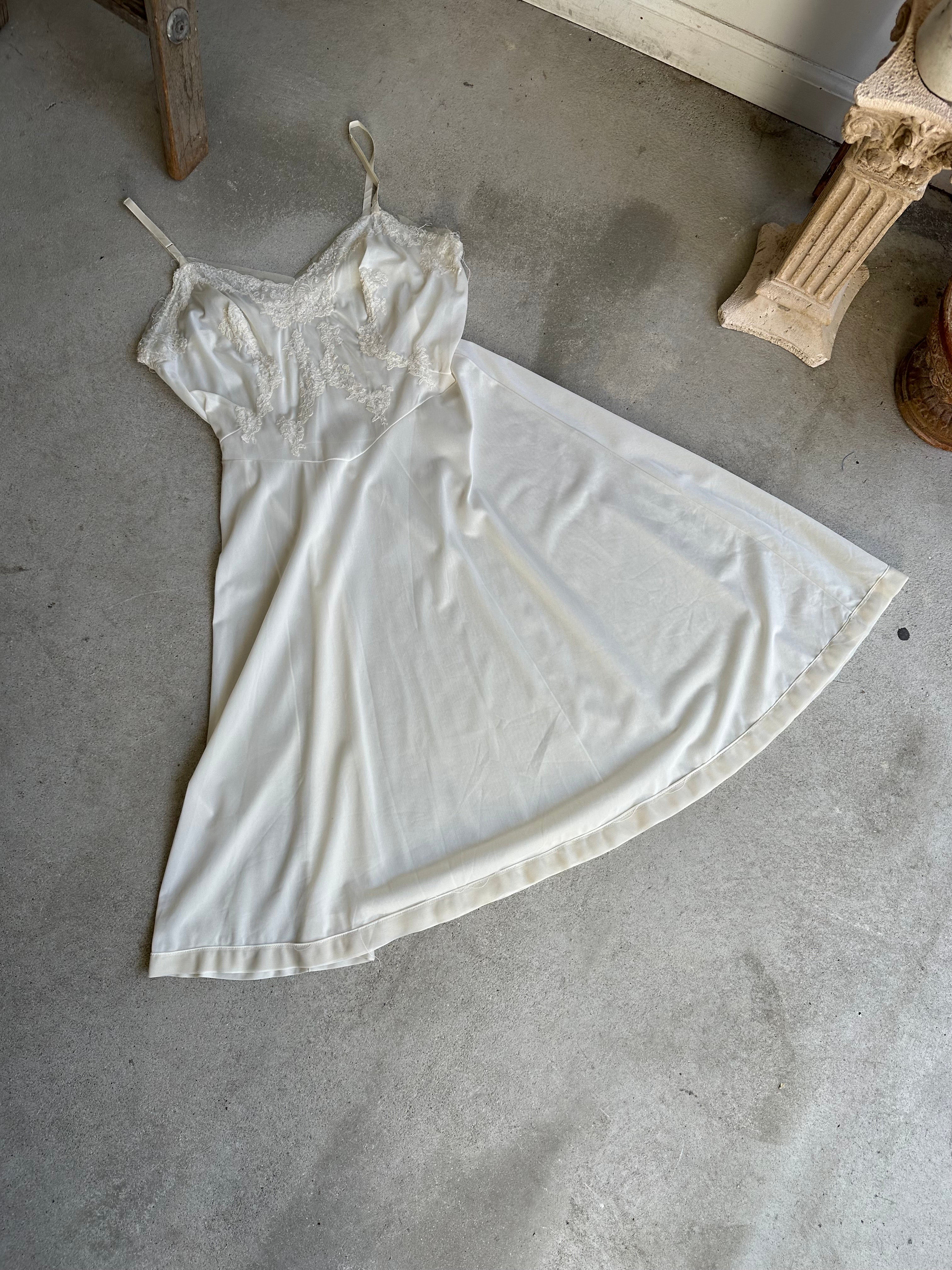 1990s Vanity Fair Slip (M/L)