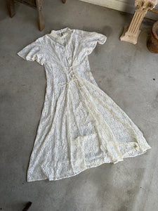 1980s Mock Neck Lace Dress (XL)