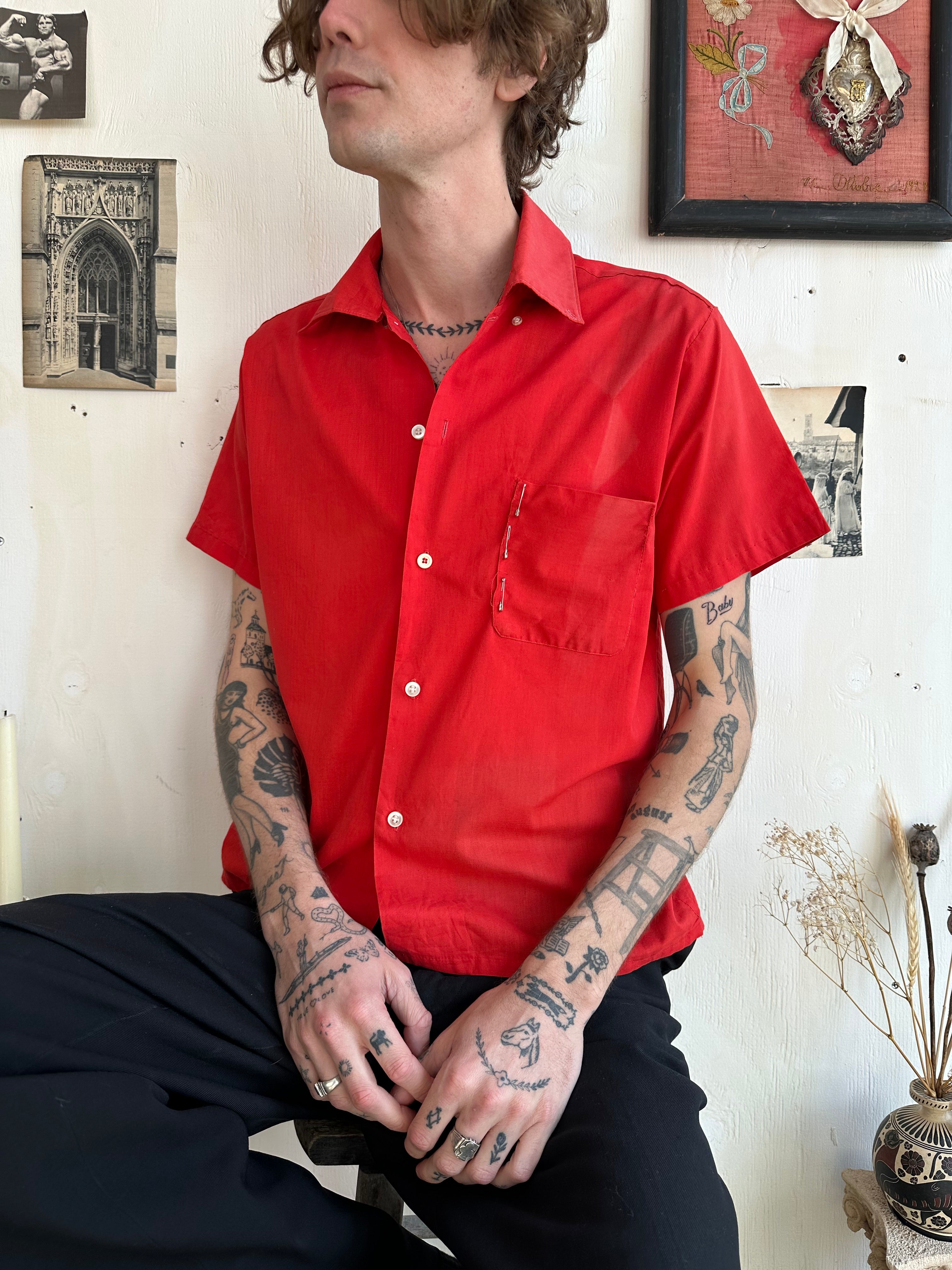 1960s Thrashed Sunfaded Short Sleeve Button Down (Boxy M/L)