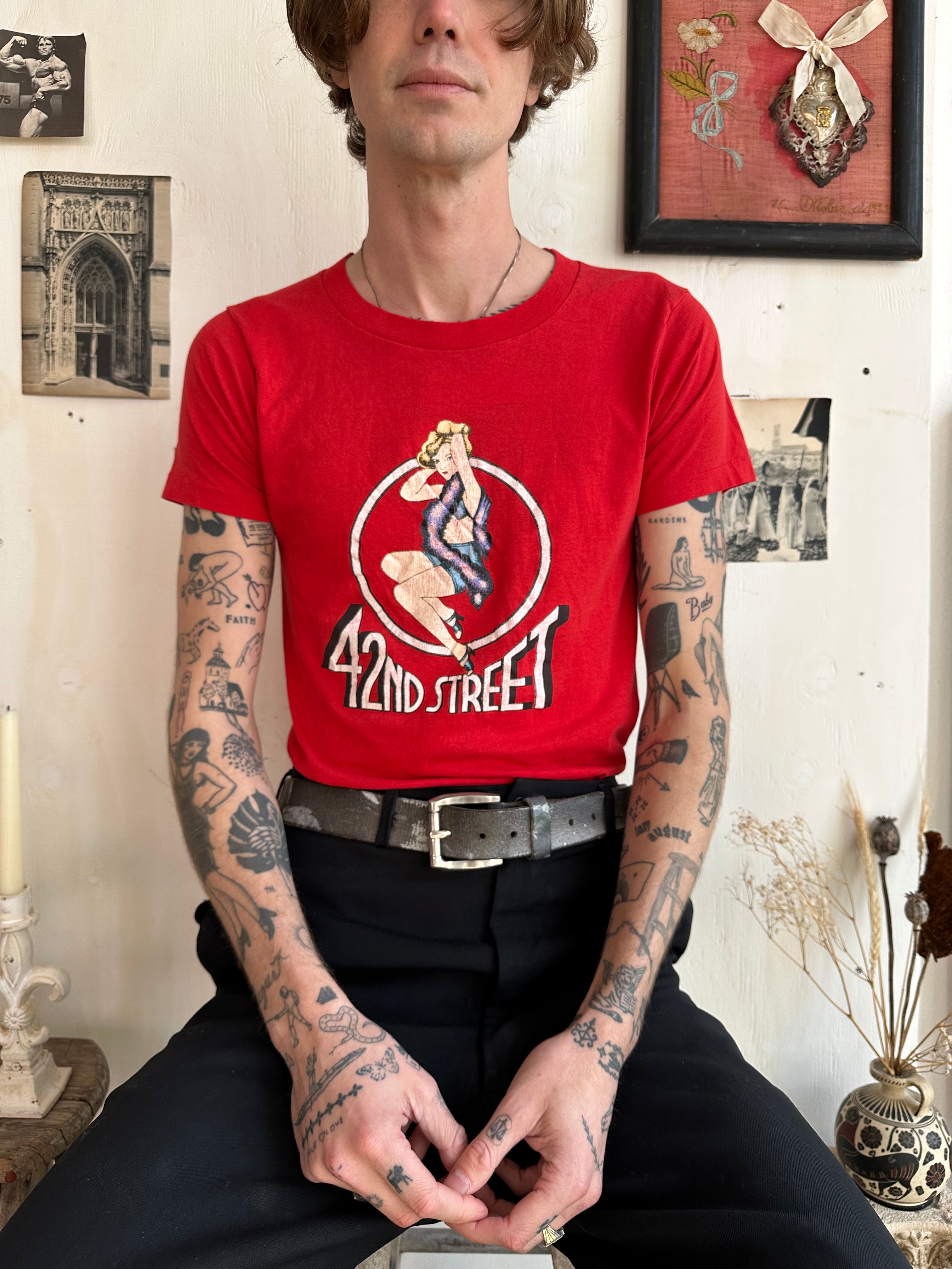 1980s Pinup Girl Tee (S/M)