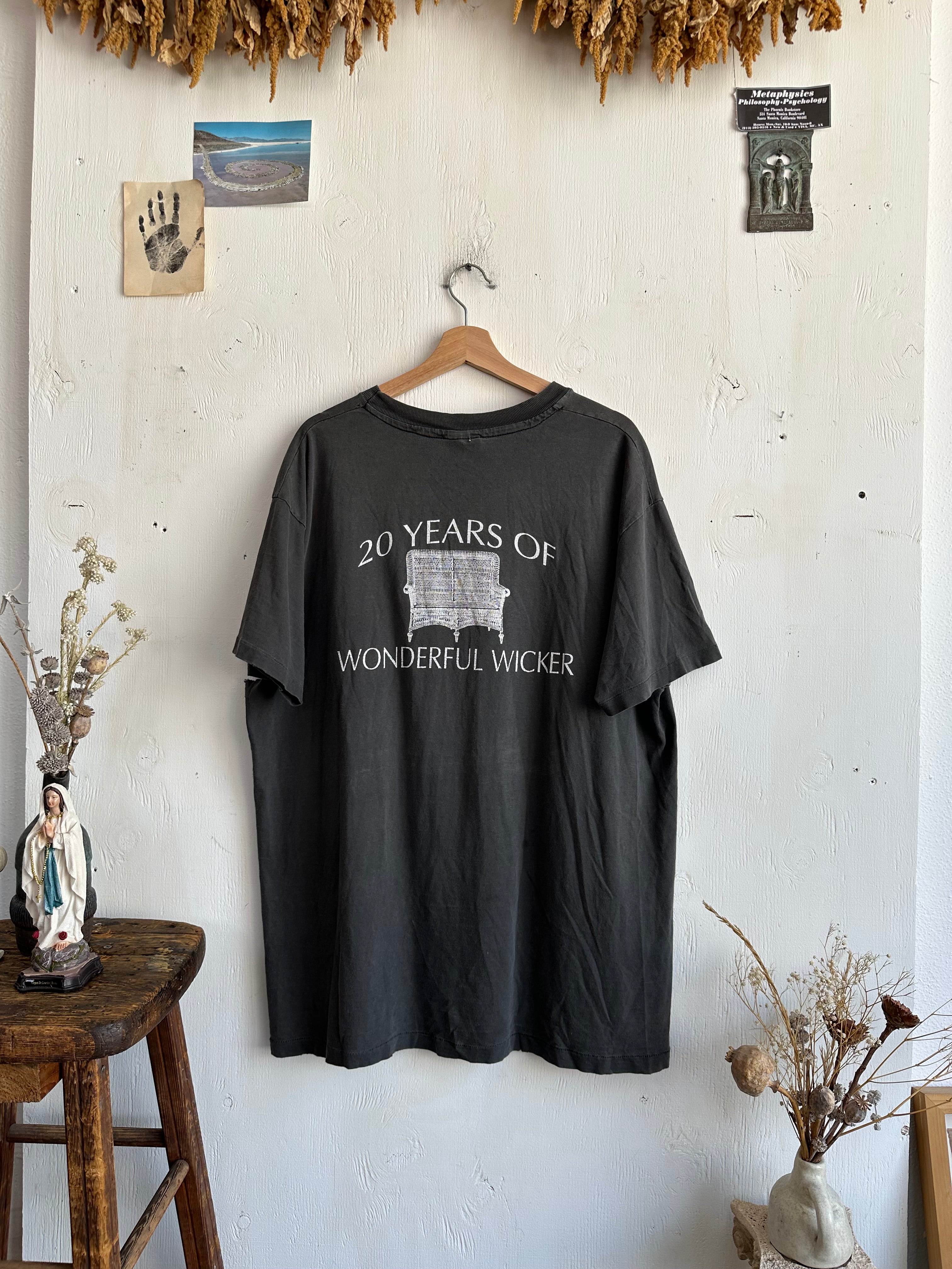 1990s Well Worn Wicker T-Shirt (XL/XXL)