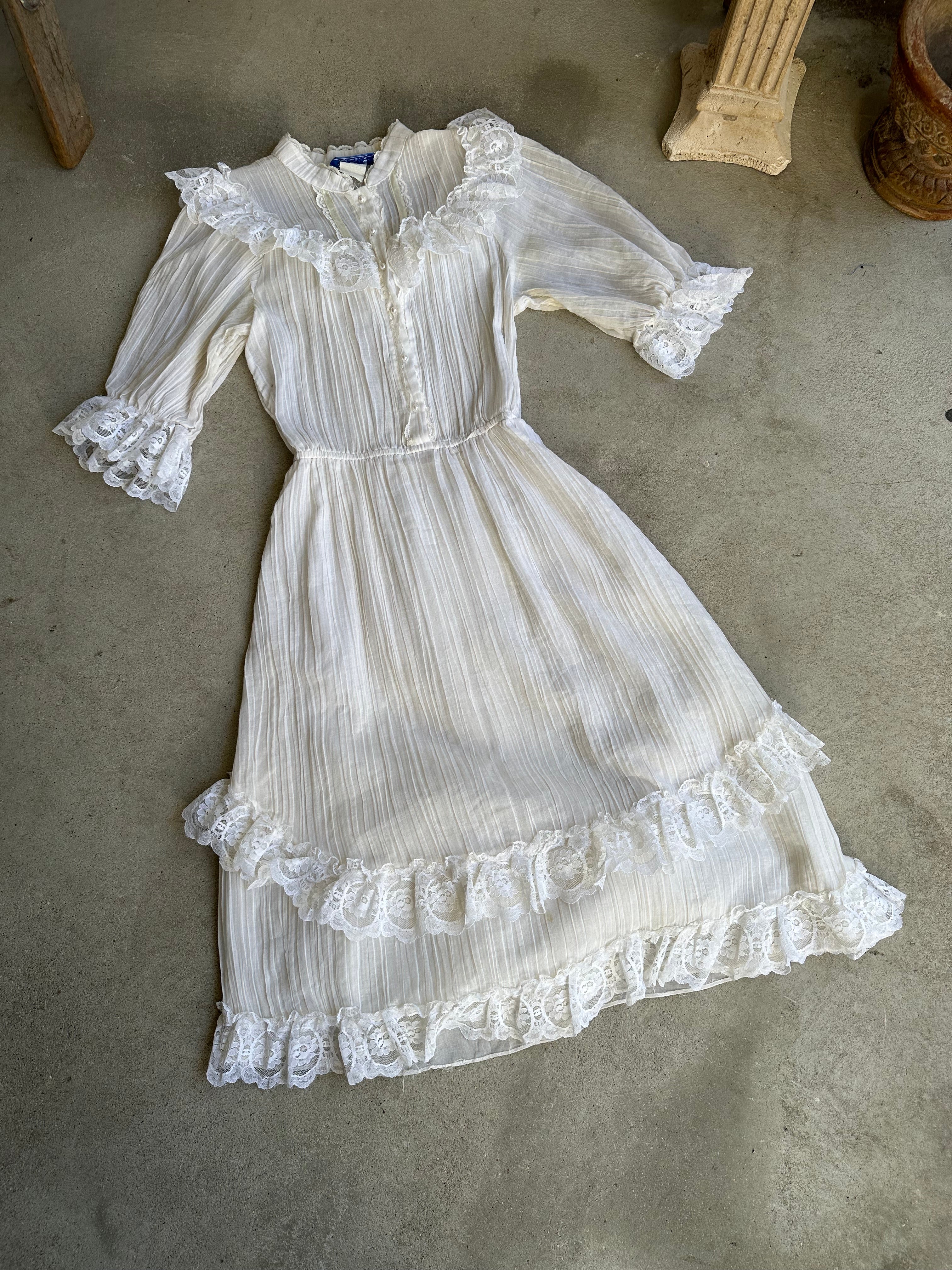 1970s Lace Trim Prairie Dress (S)