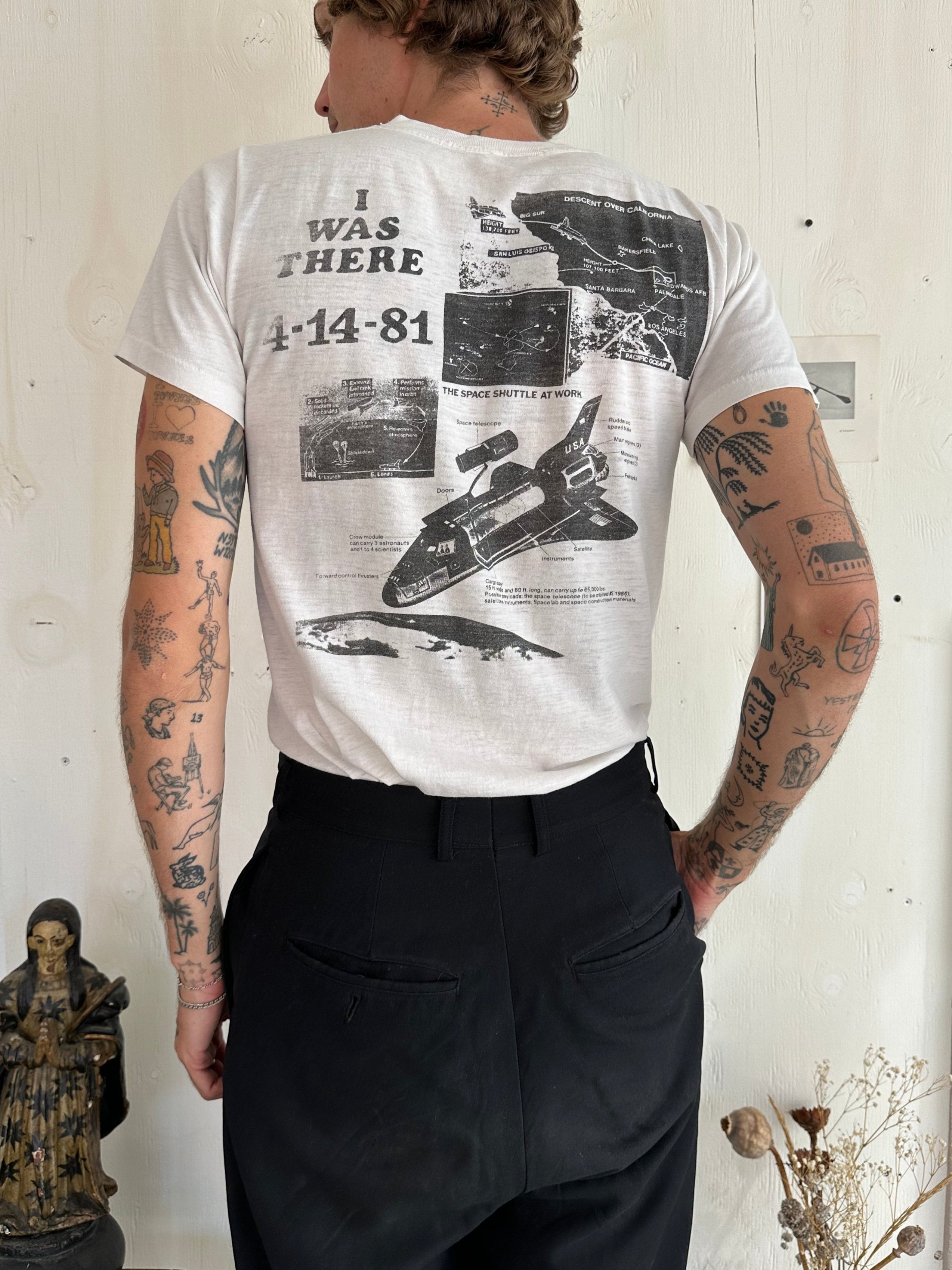 1981 Paper-Thin Space Shuttle Columbia T-Shirt (M)
