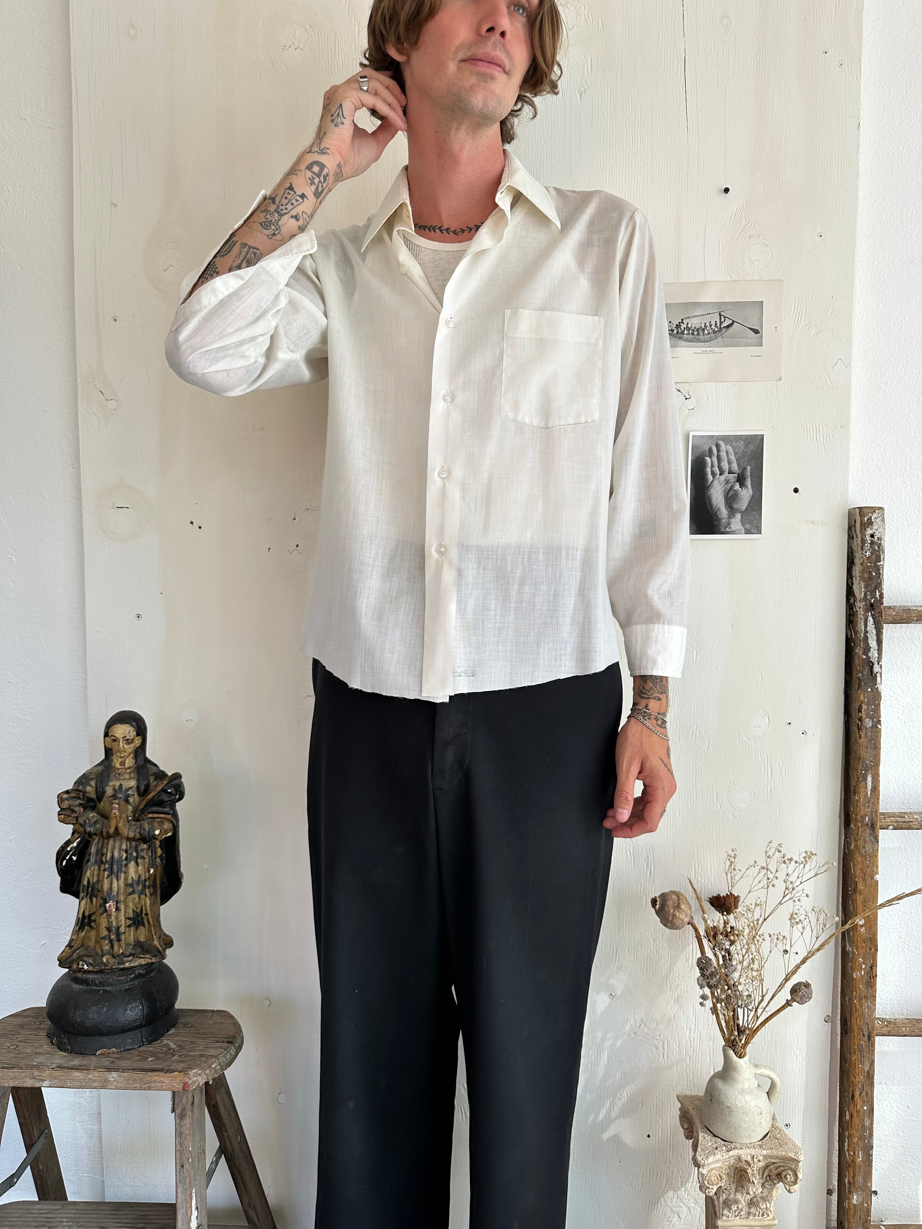 1970s Paper Thin White Button-Up (M/L)