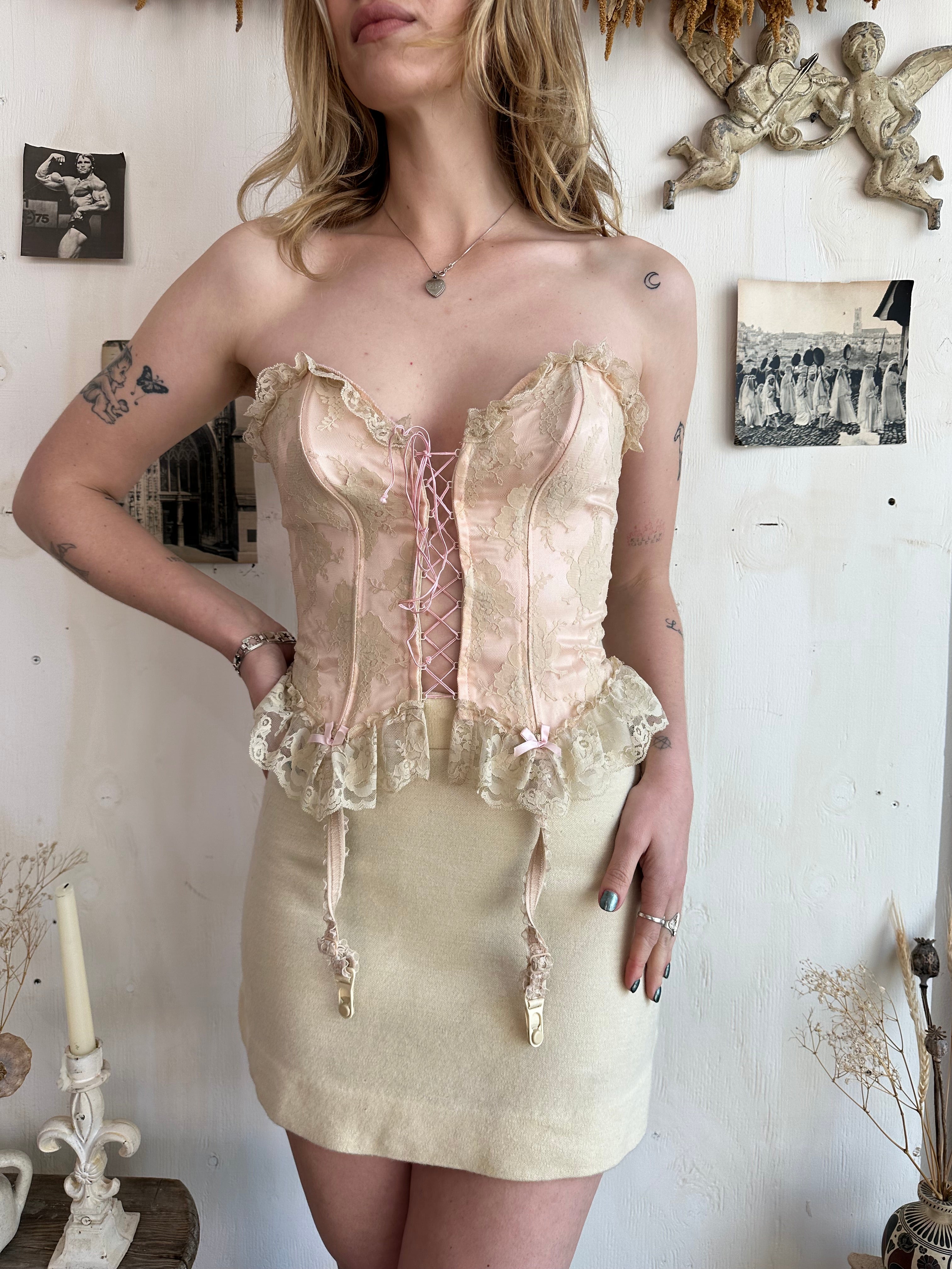 1980’s Emil Bole Pink Lace Trim Corset Set (M)