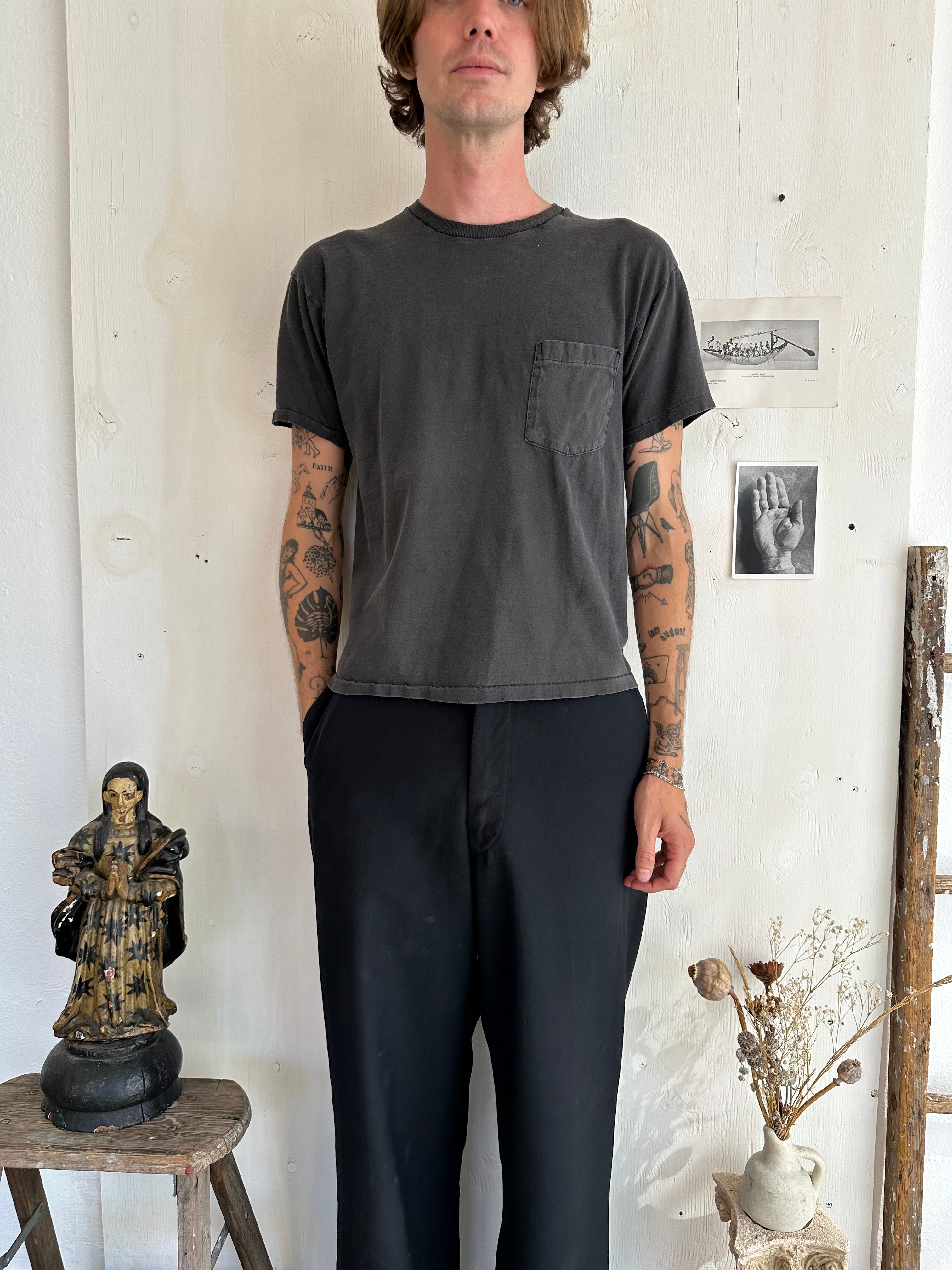 1990s Sun-Faded GAP Pocket Tee (Boxy M)