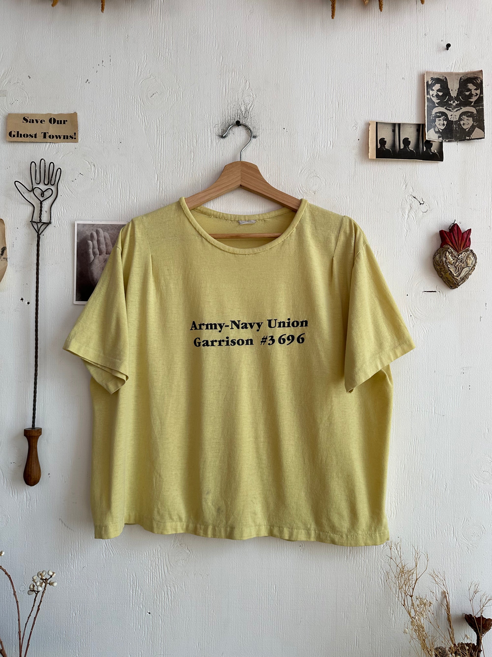 1970s We Love To Play Bingo Tee