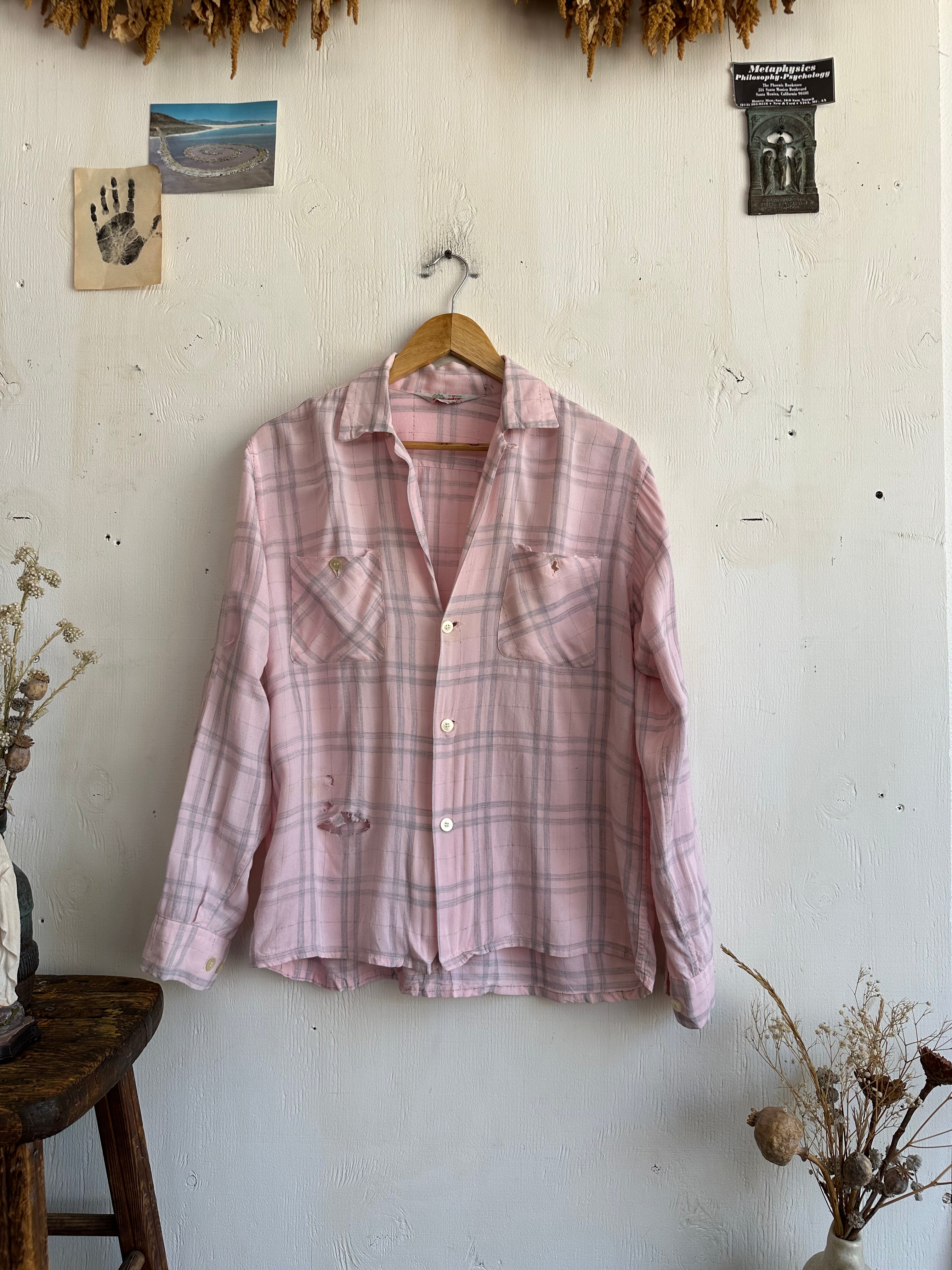 1950s Thrashed Pink Rayon Button Up (Boxy M)