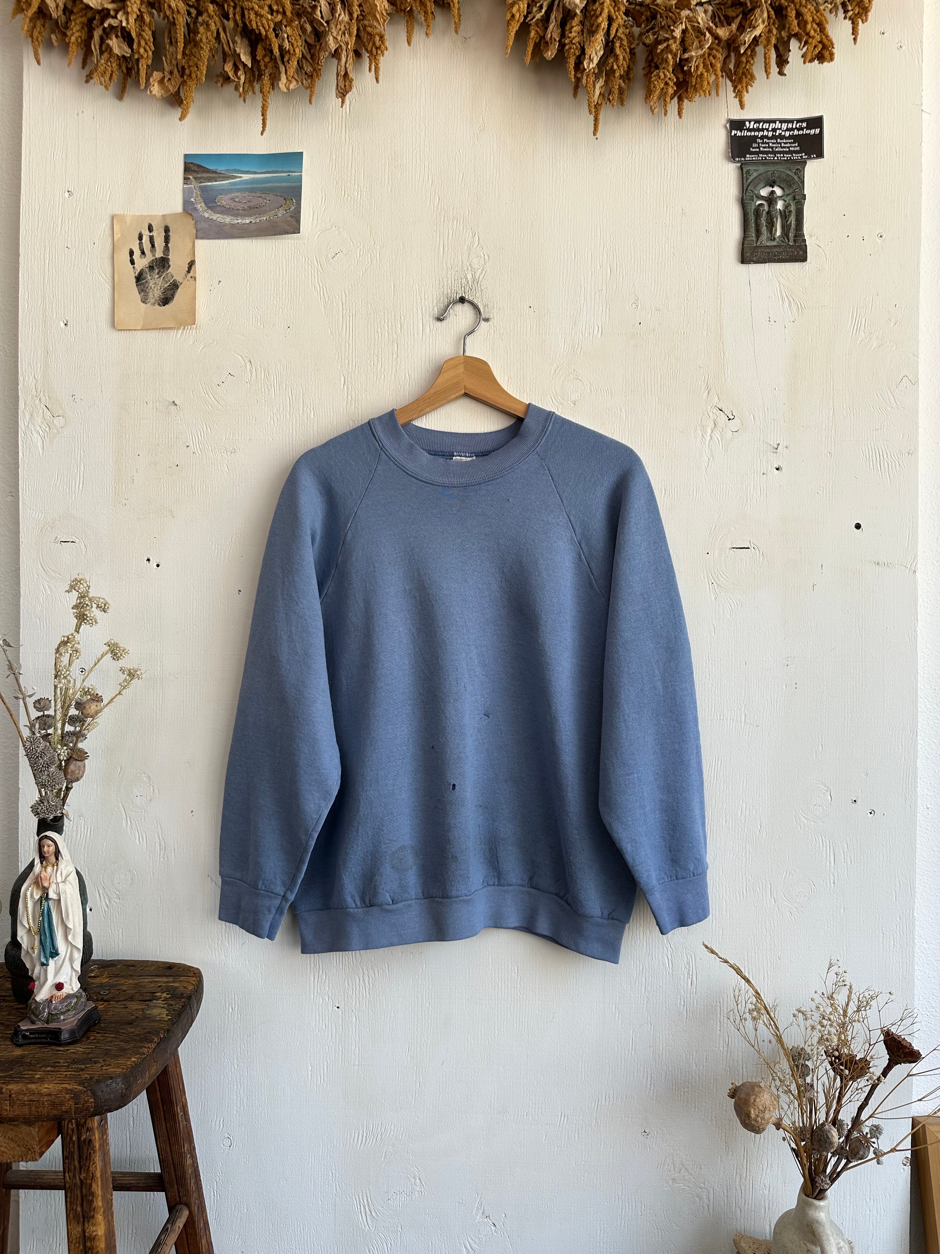 1990s Faded Light Blue Sweatshirt (Boxy M)