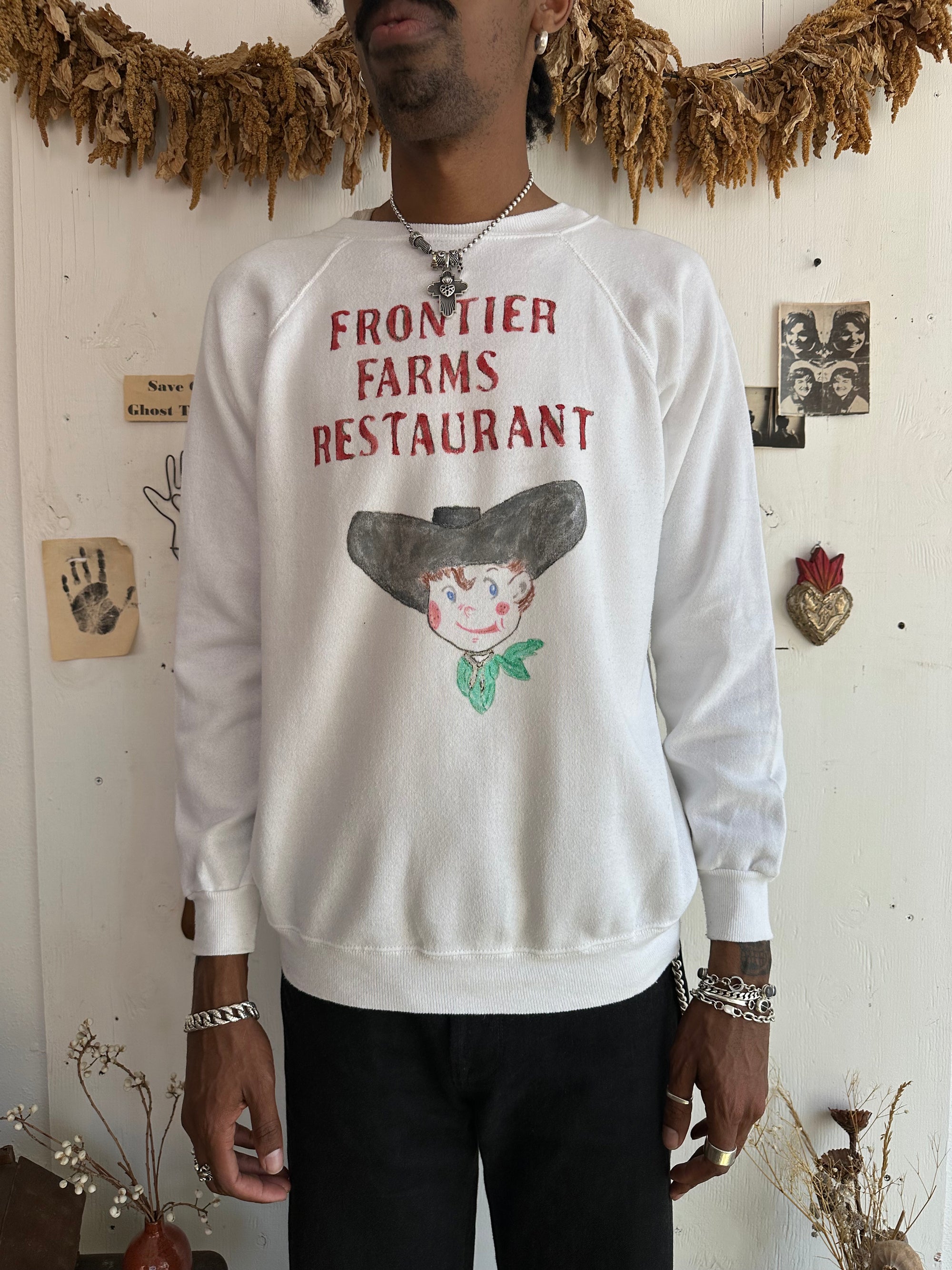 1990s Hand Drawn Frontier Farms Sweatshirt