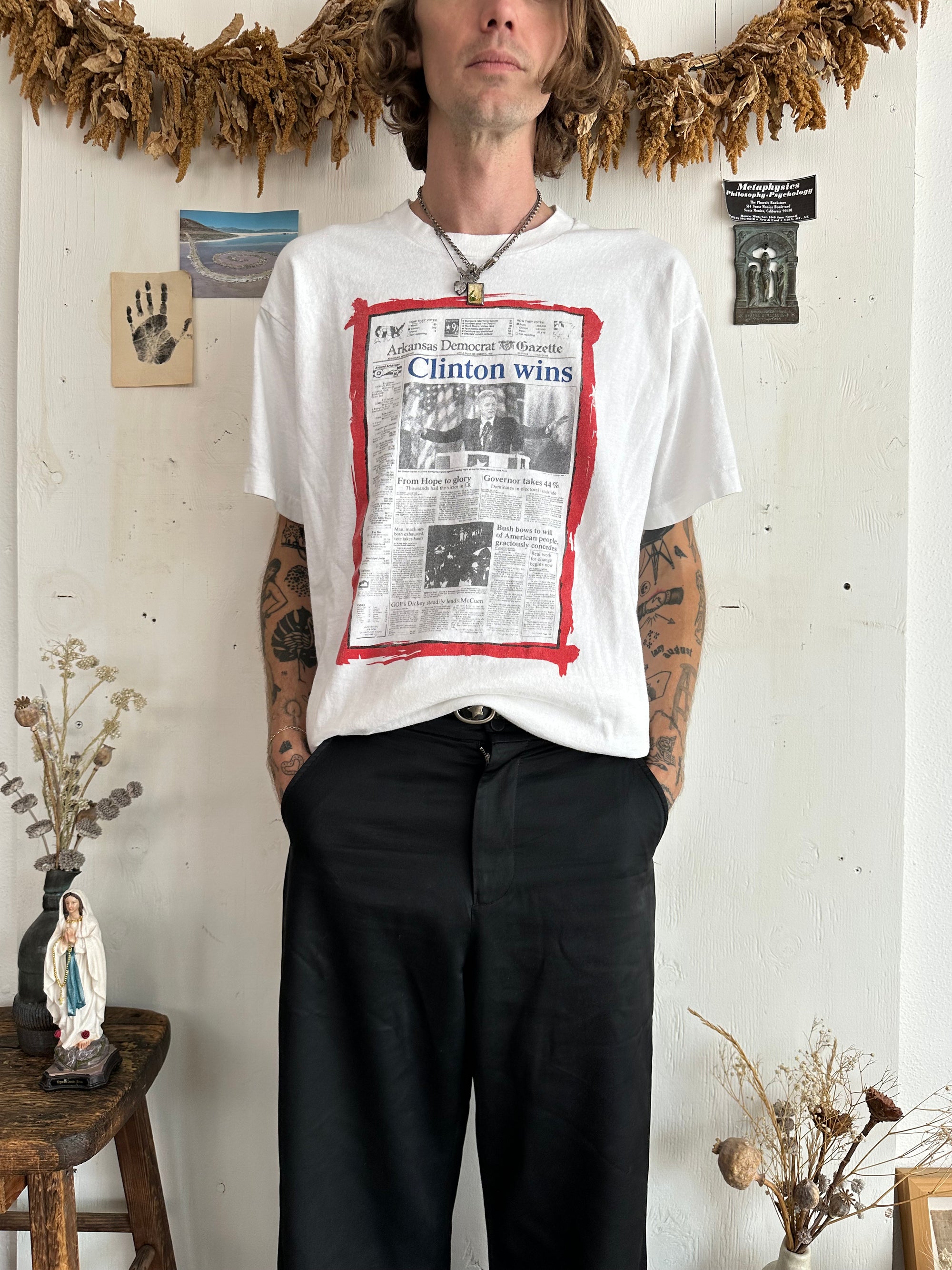 1990s Clinton Wins Newspaper Tee (XL)