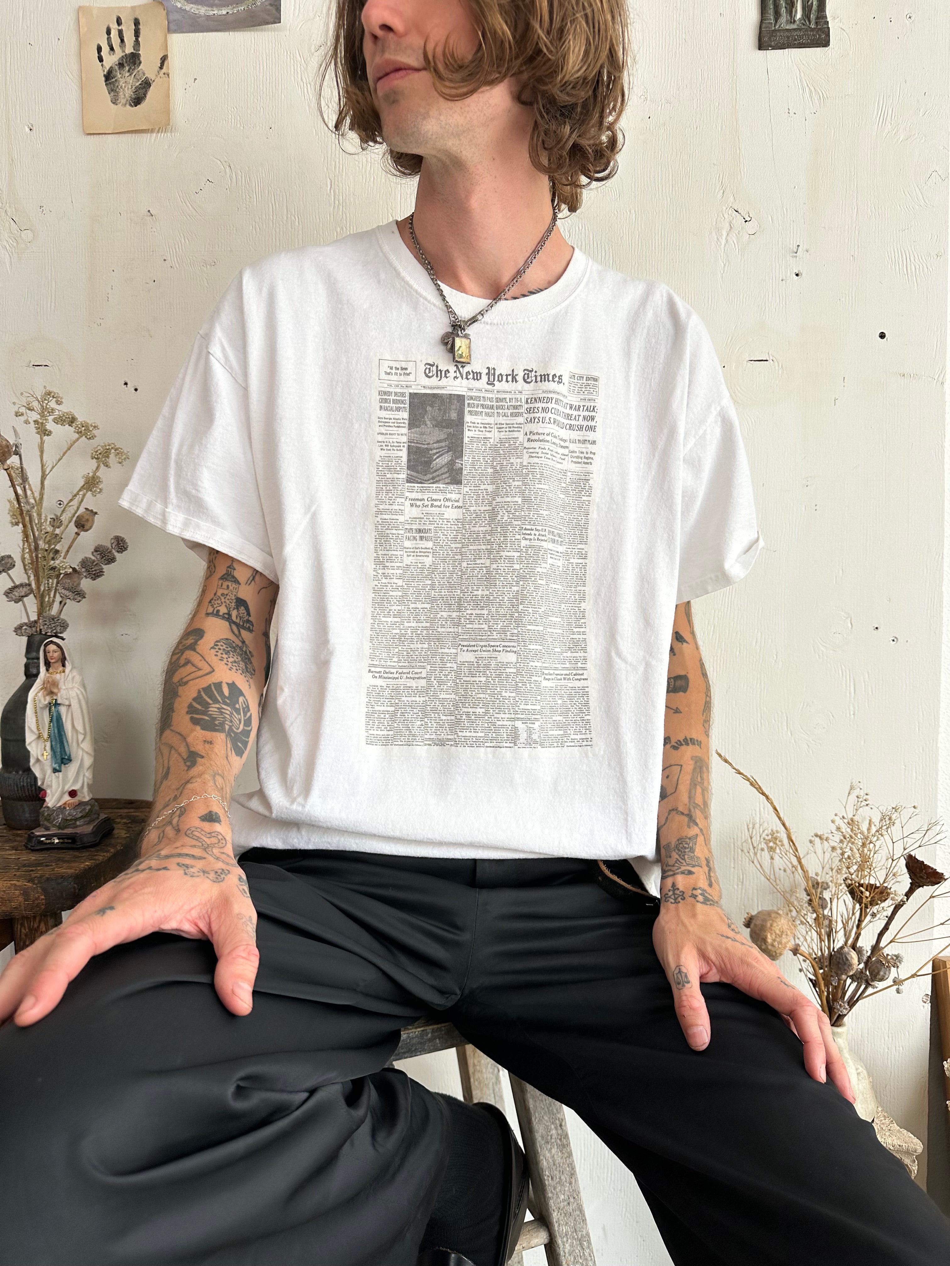 1990s Kennedy War Talk Newspaper Tee (XL)