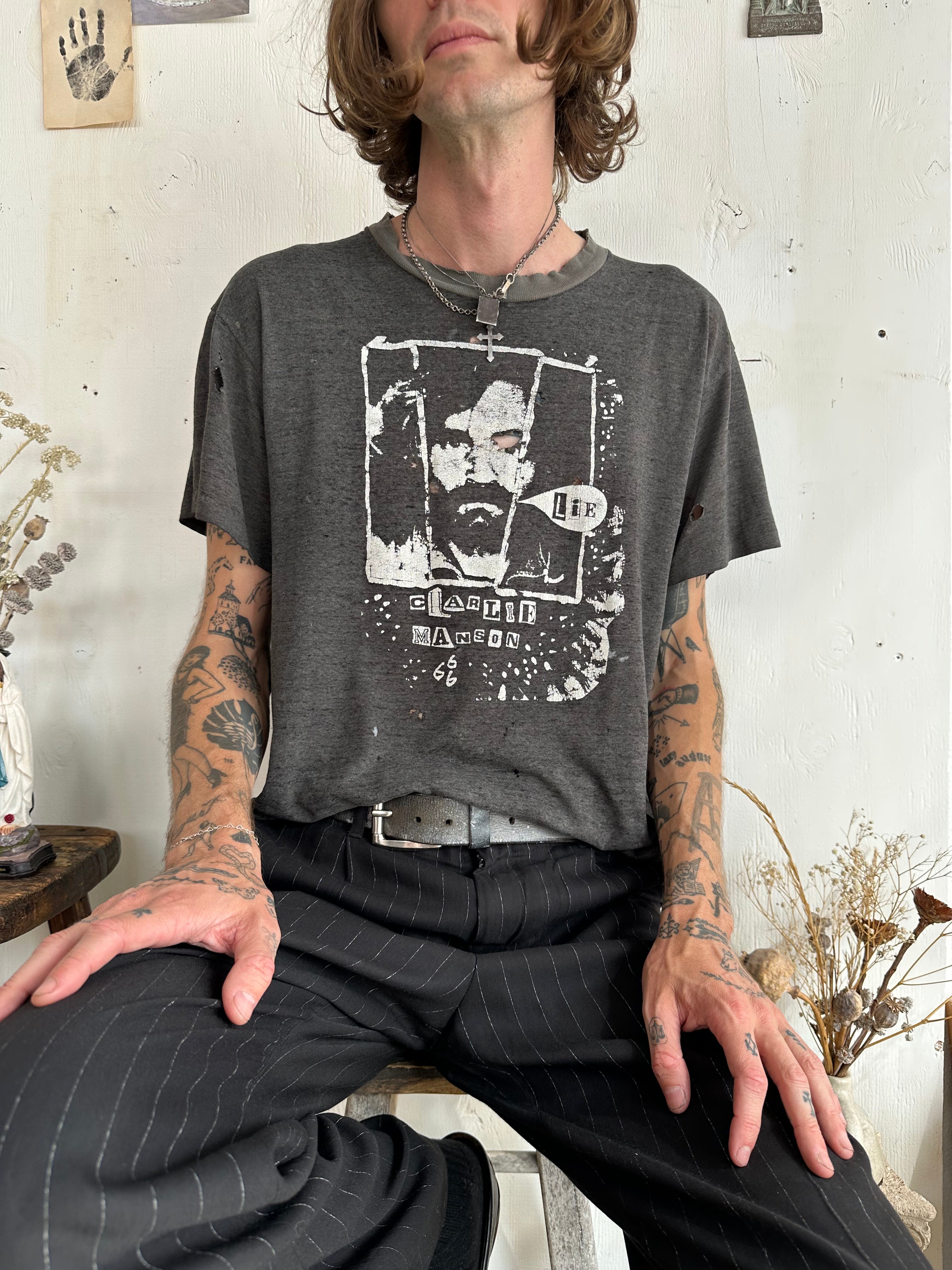 1980s Thrashed Perfect Charles Mason "Lied" T-Shirt (Boxy M/L)