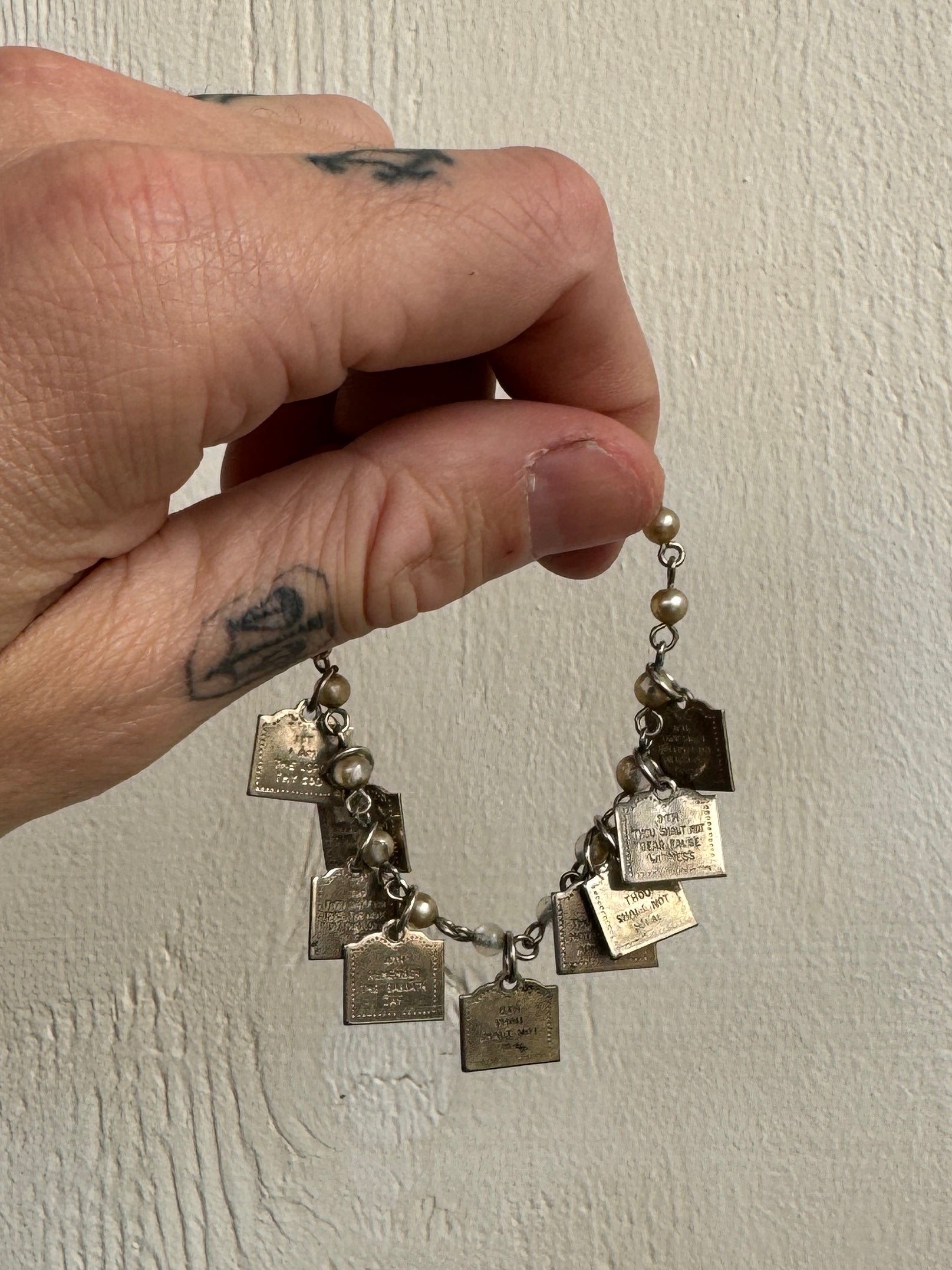 Vintage 10 (9) Commandments Charm Bracelet (6.5")