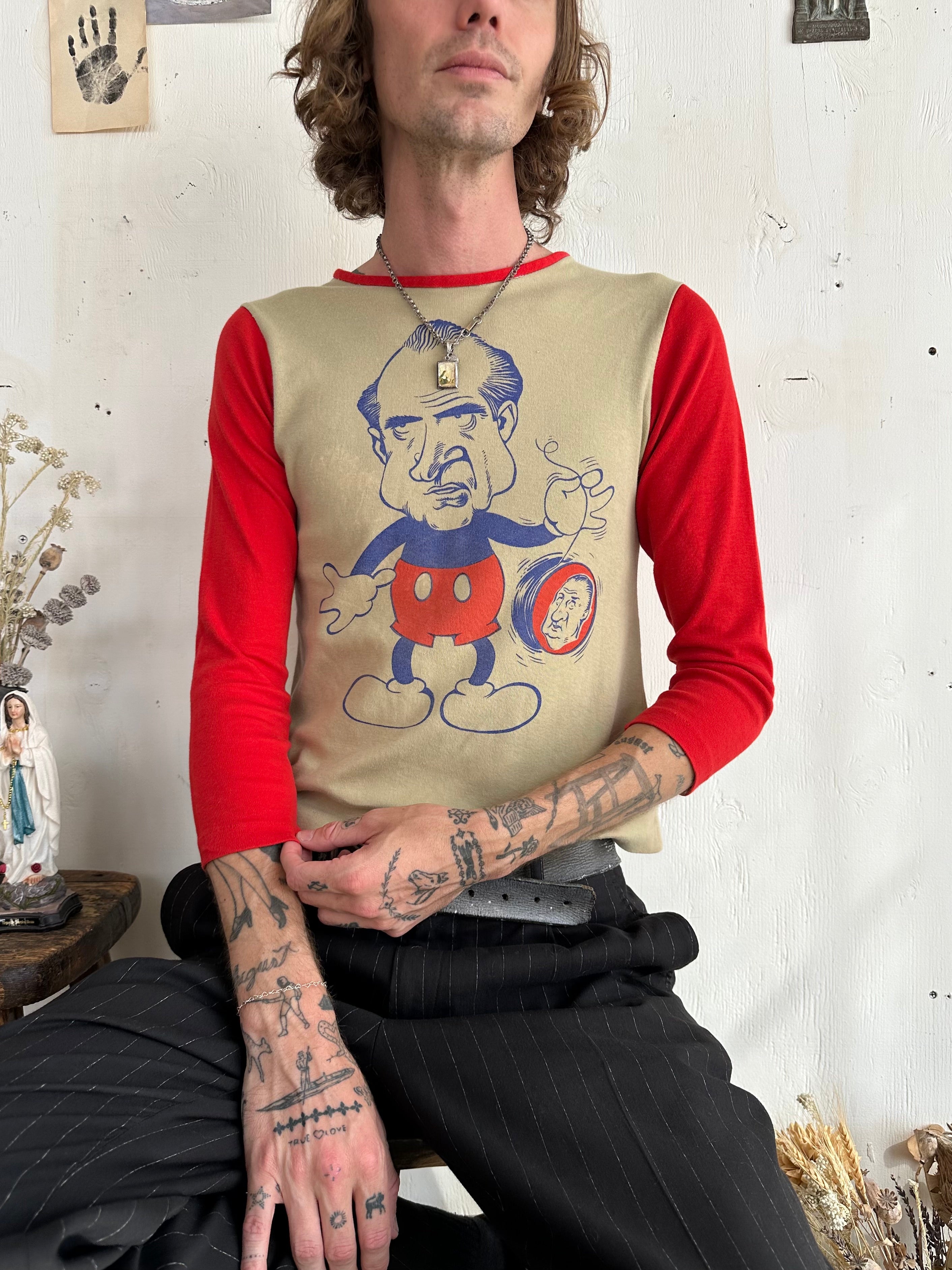 1970s Nixon Long Sleeve (XS/S)