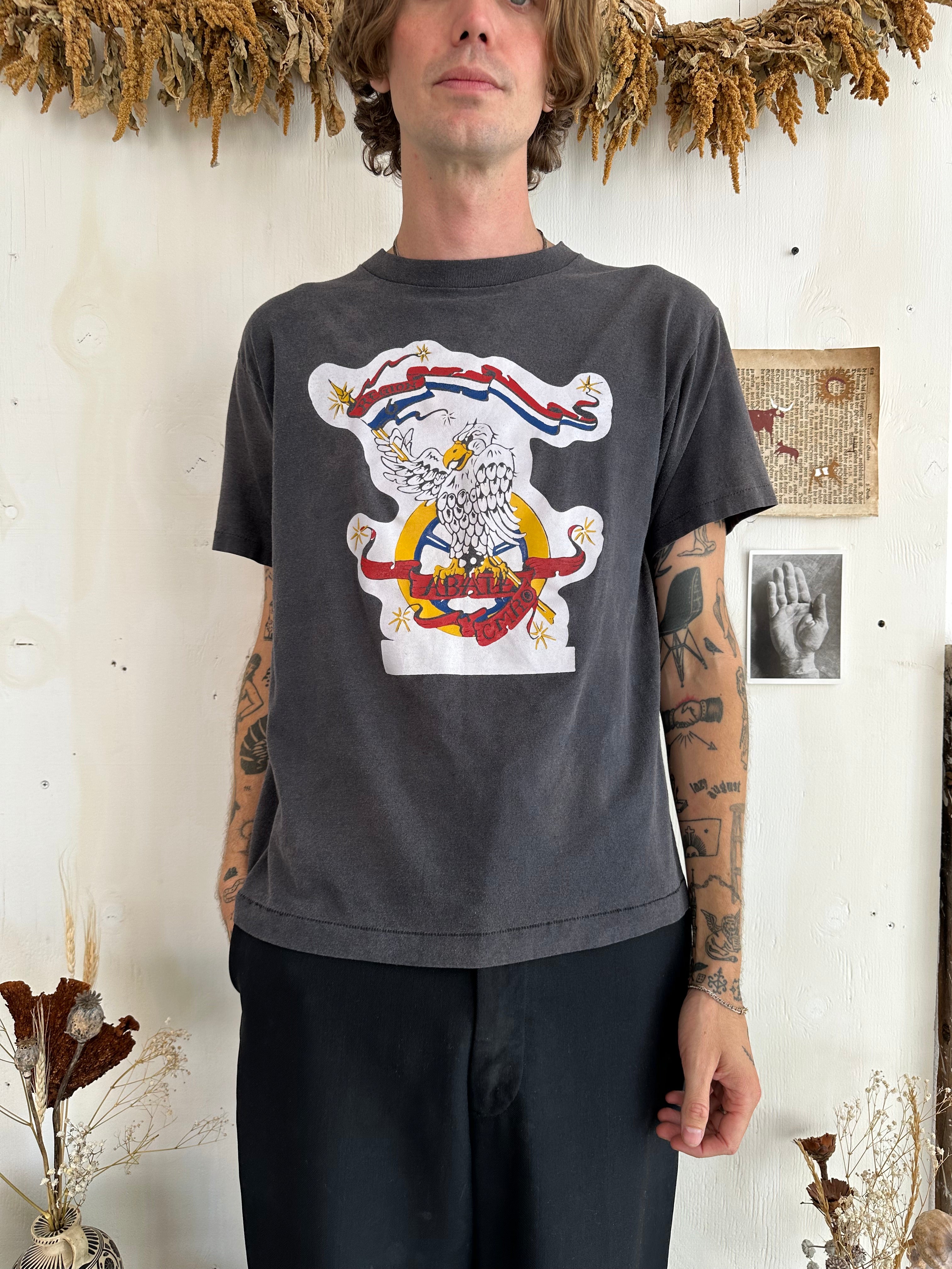 1990s Sunfaded Eagle T-Shirt (Boxy M)