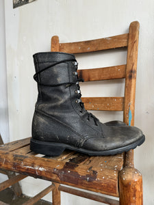 Vintage Combat Boots (9.5)