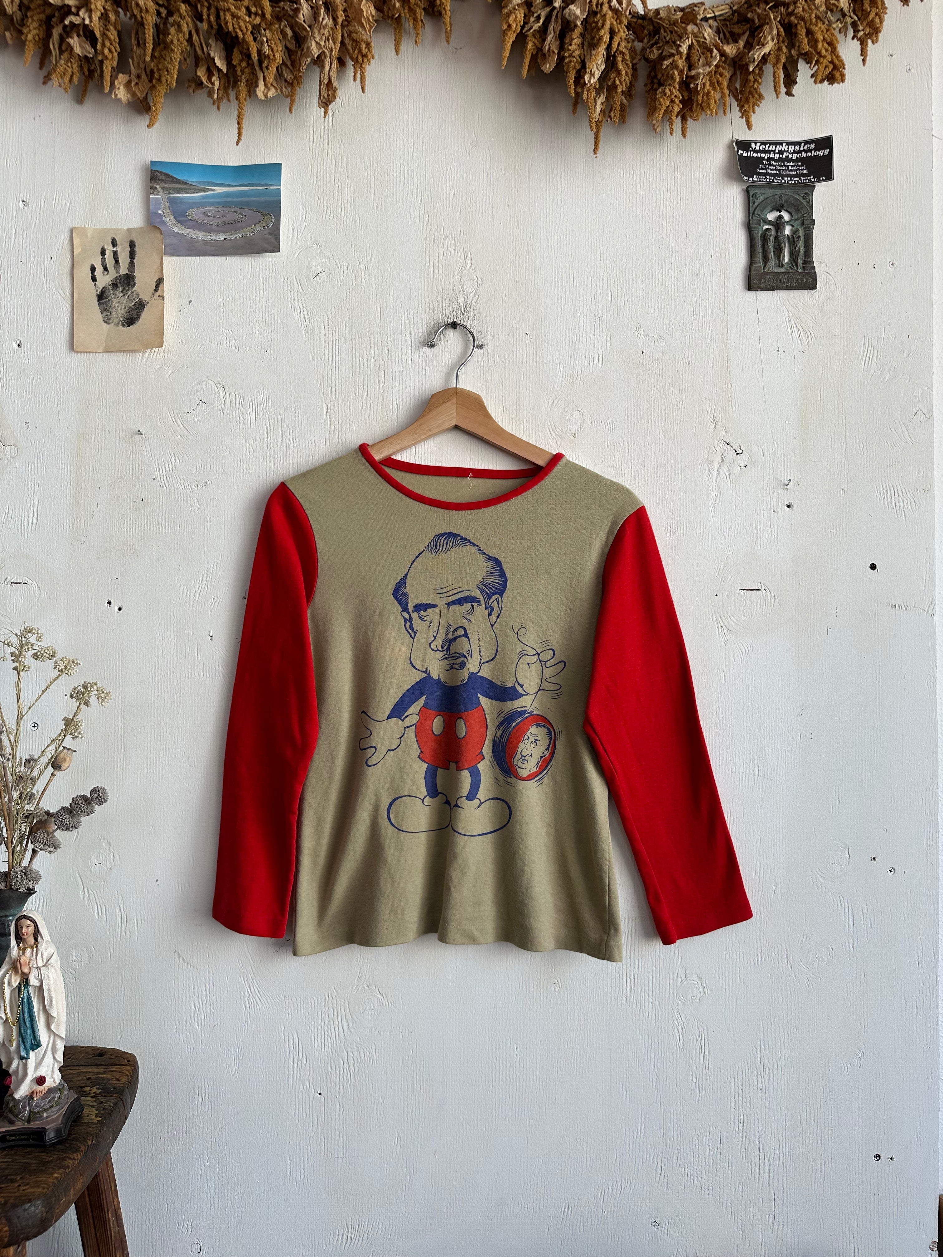 1970s Nixon Long Sleeve (XS/S)