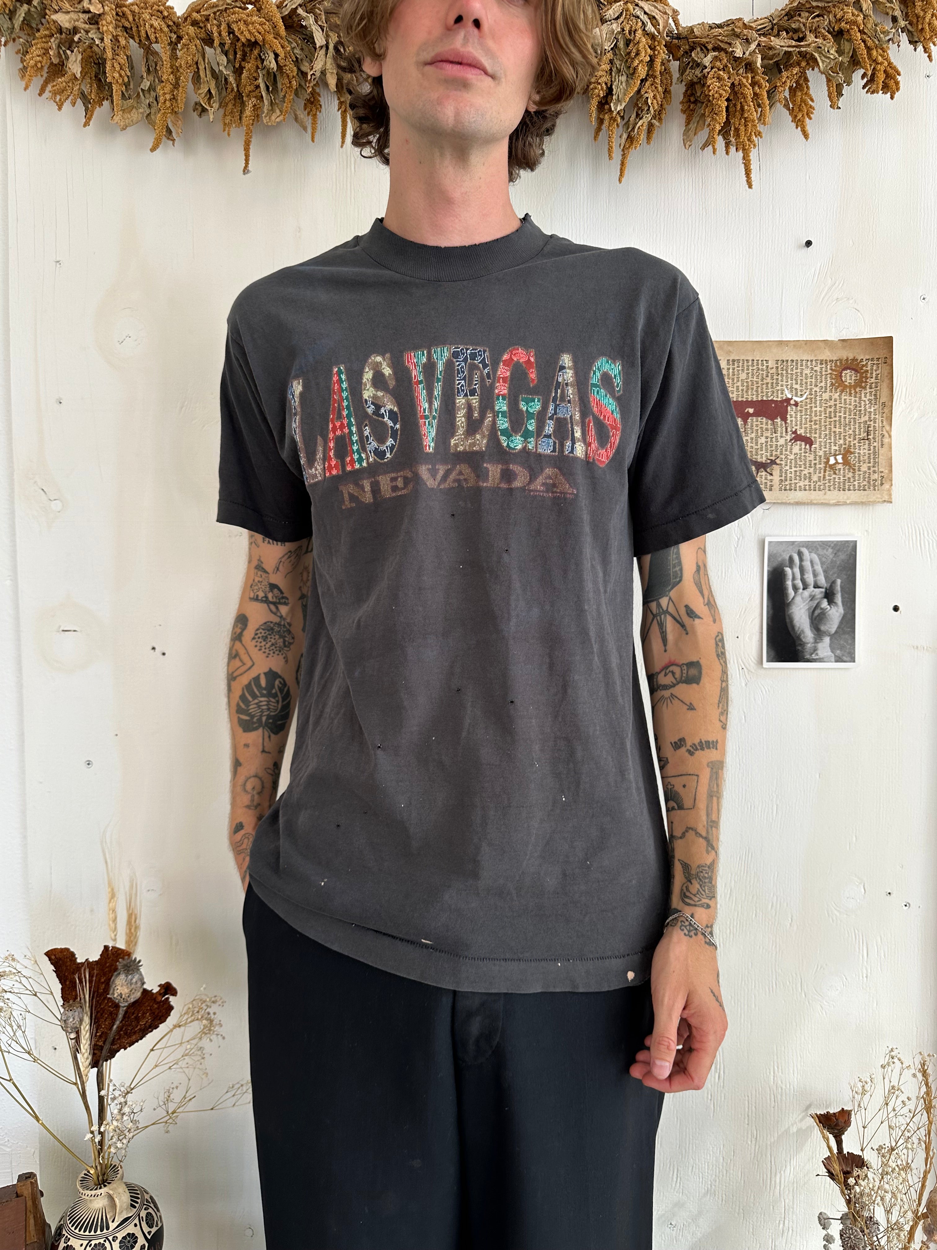 1990s Well-Worn Las Vegas T-Shirt (L)