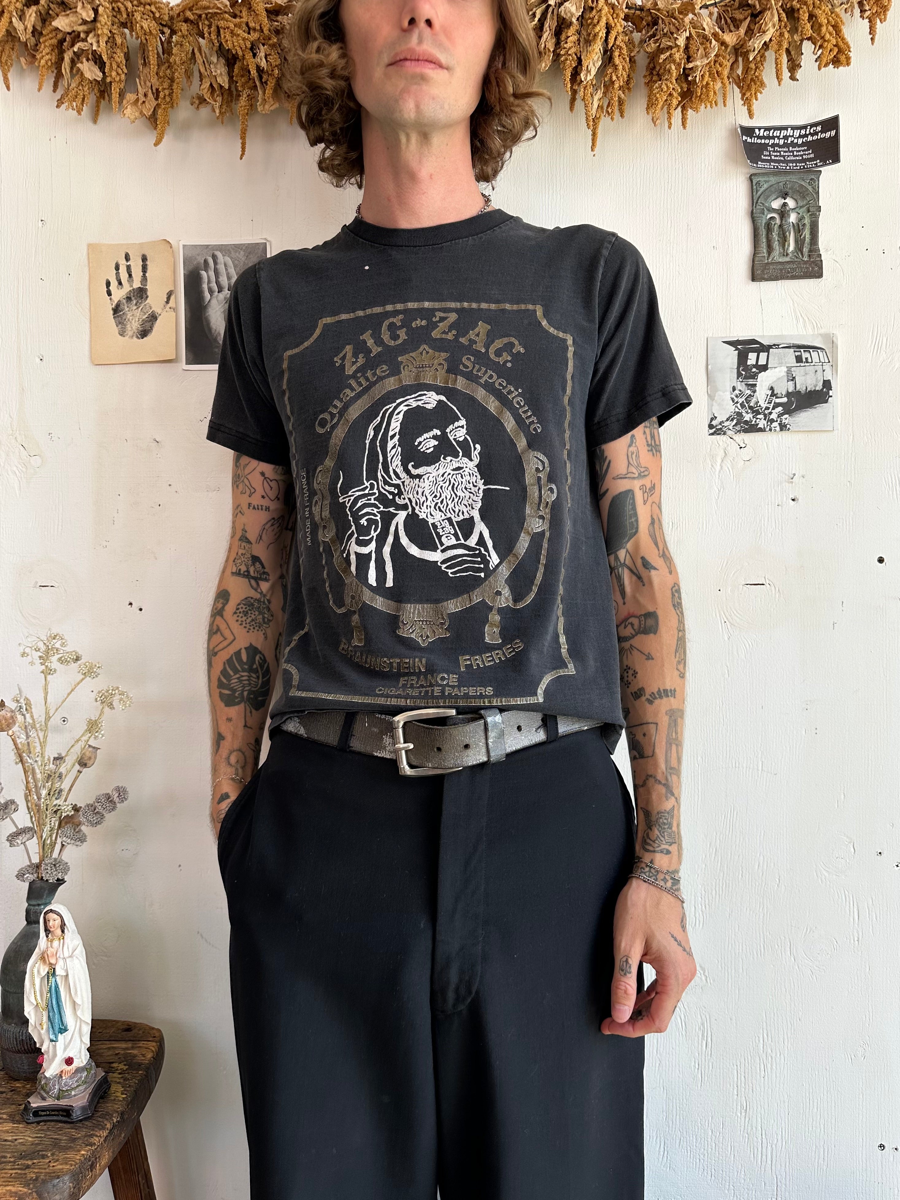 2000s Faded Zig-Zag Rolling Papers T-Shirt (M)