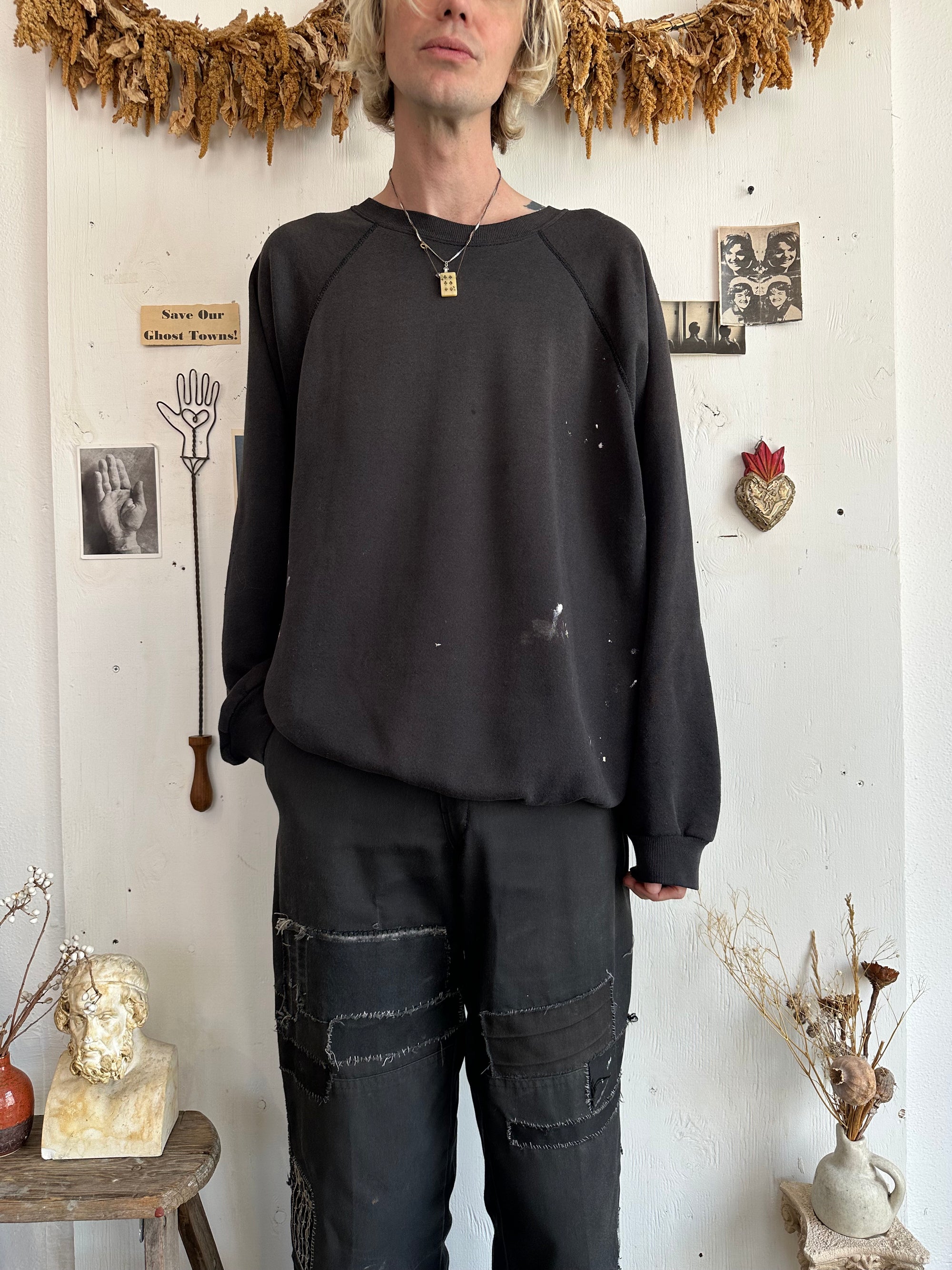 1990s Cozy Oversized Black Raglan