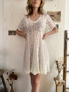 1990s Pleated Lace Dress (XL)