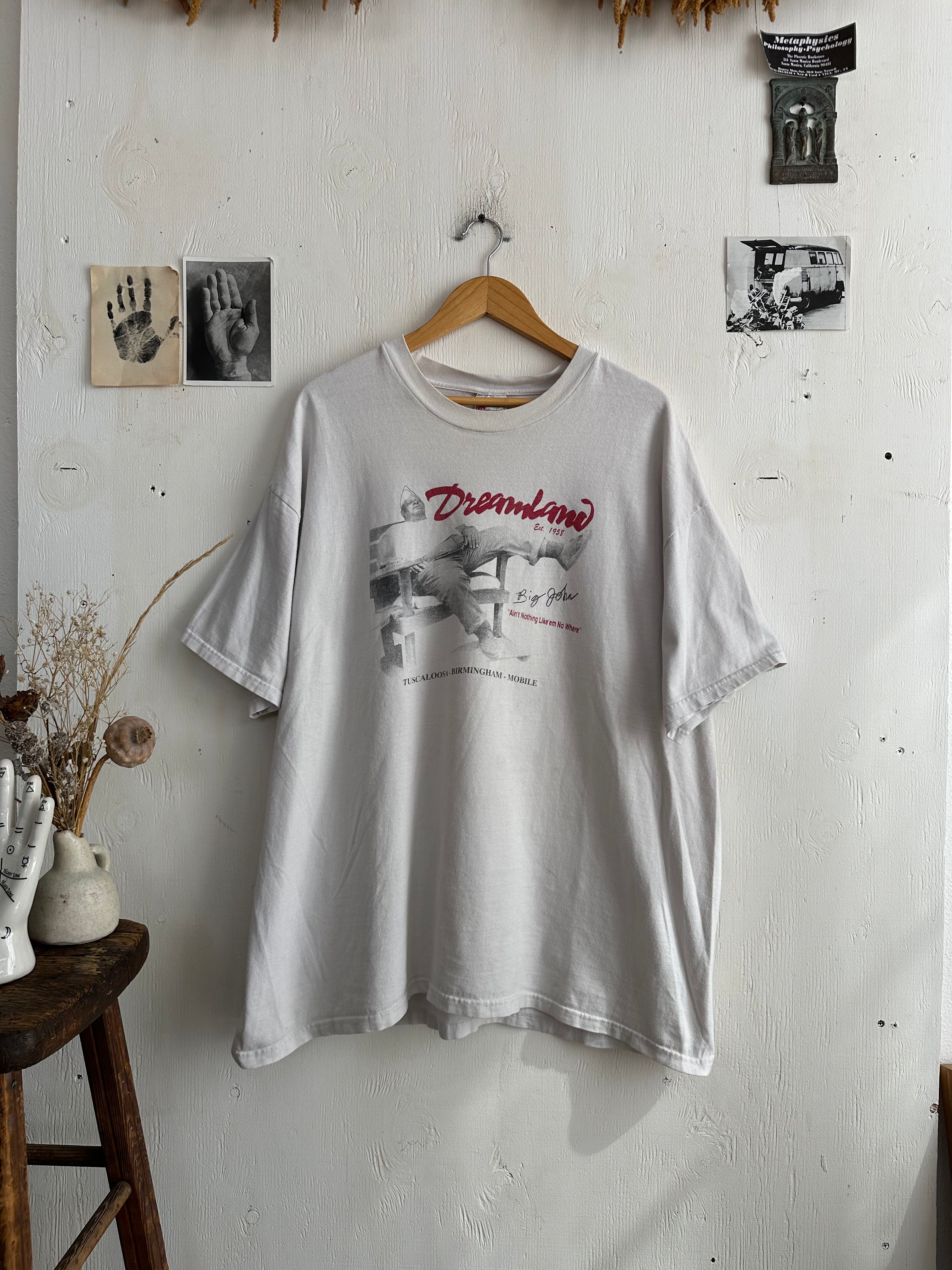2000s Dreamland T-Shirt (Boxy XXL)