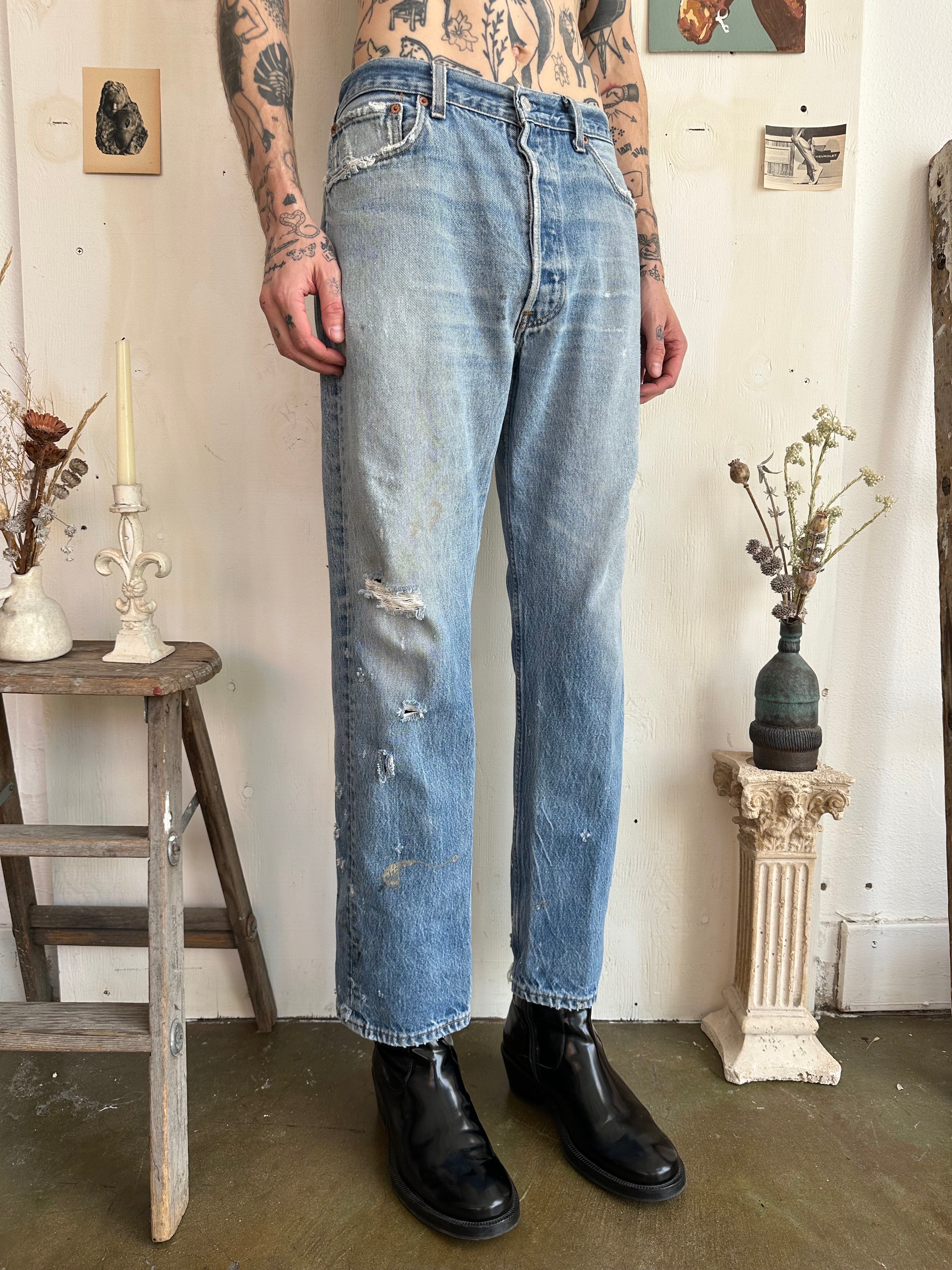 1990s Thrashed Levi’s 501 (32/32)
