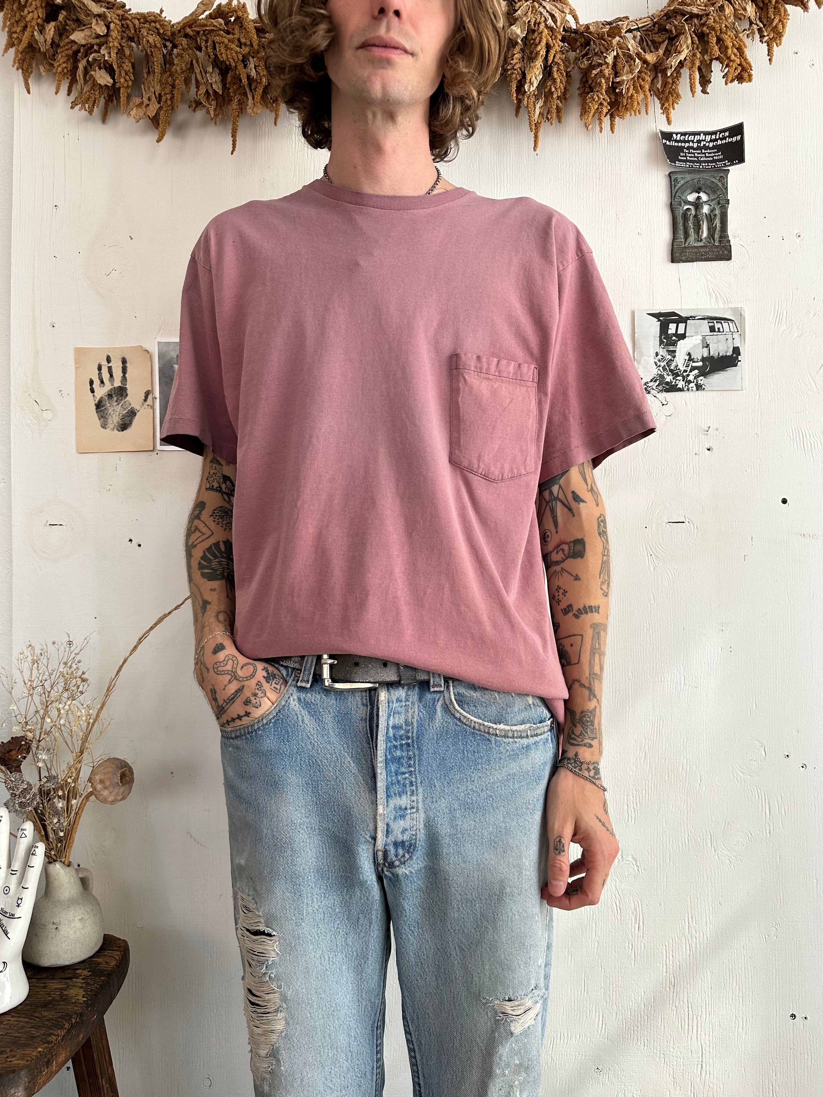 1990s Sunfaded Gap Pocket Tee (L/XL)