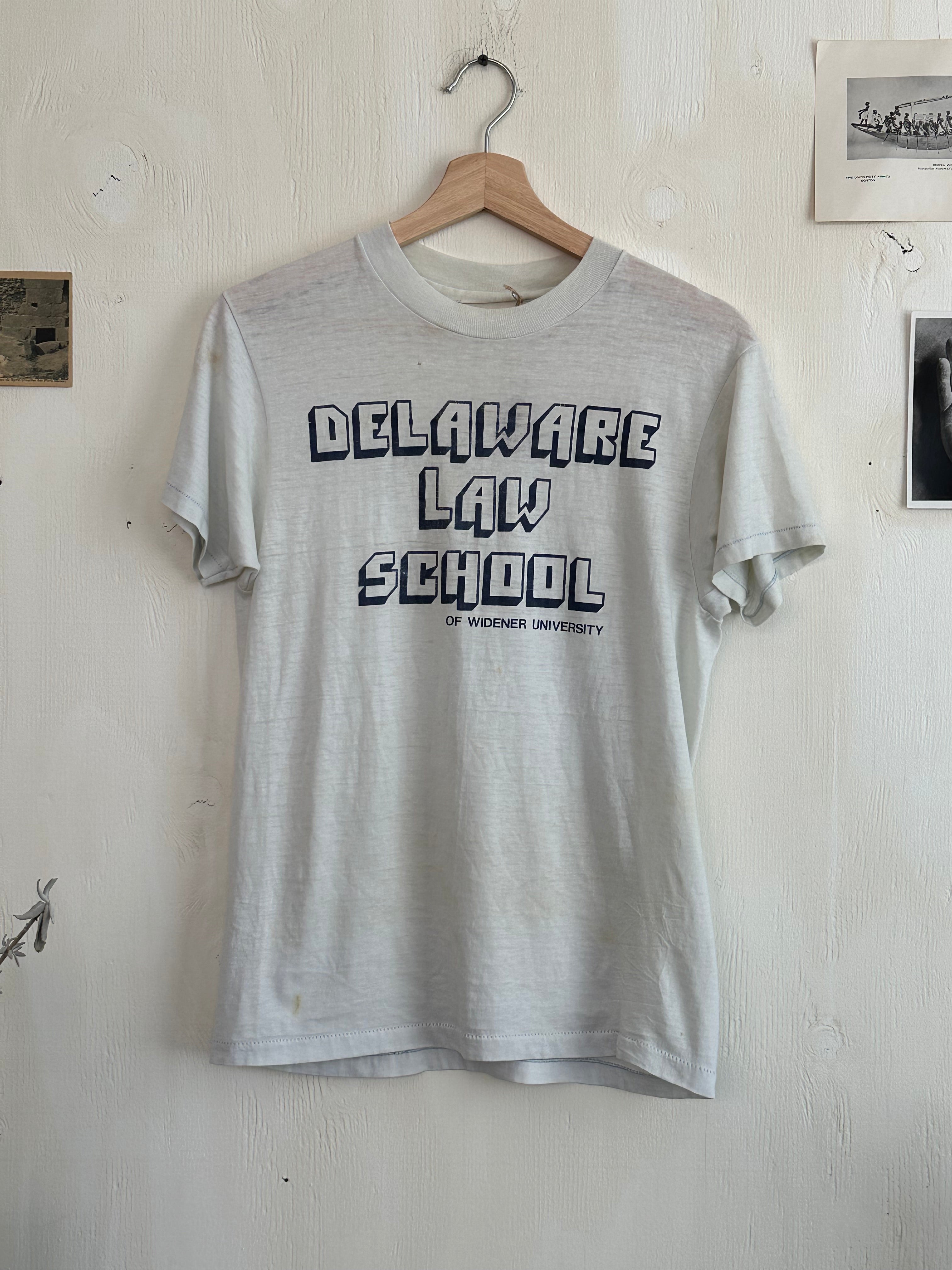 1970s Paper Thin Delaware Law School T-Shirt (S/M)