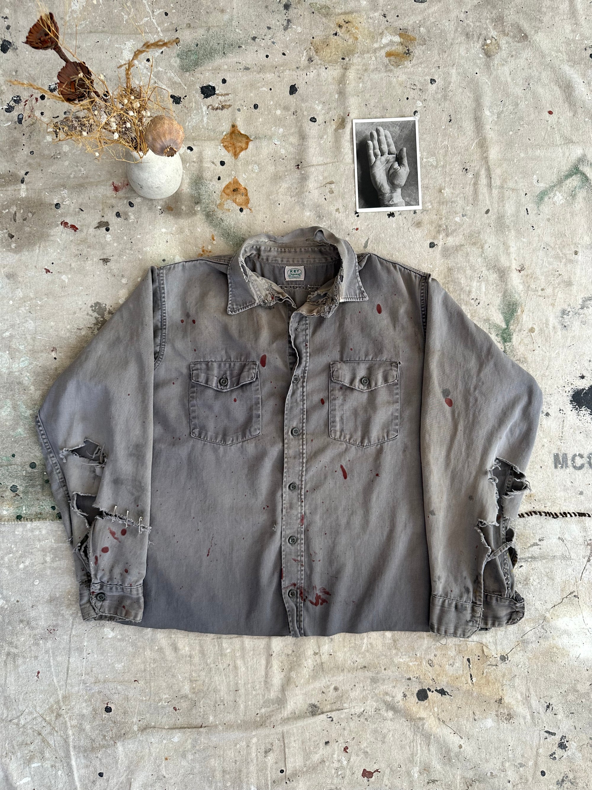 1940s Thrashed Faded Black Key Imperial Work Shirt