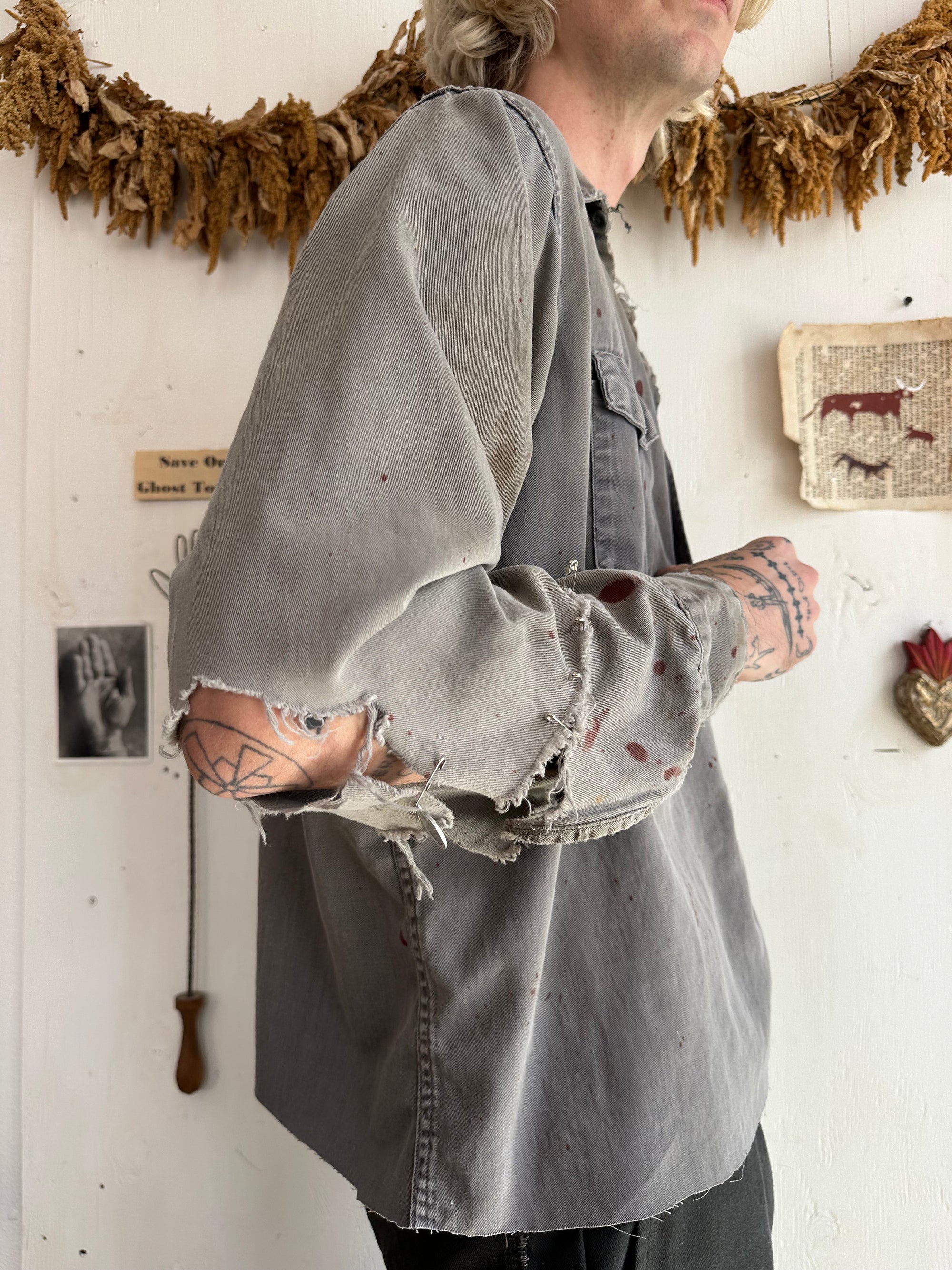 1940s Thrashed Faded Black Key Imperial Work Shirt