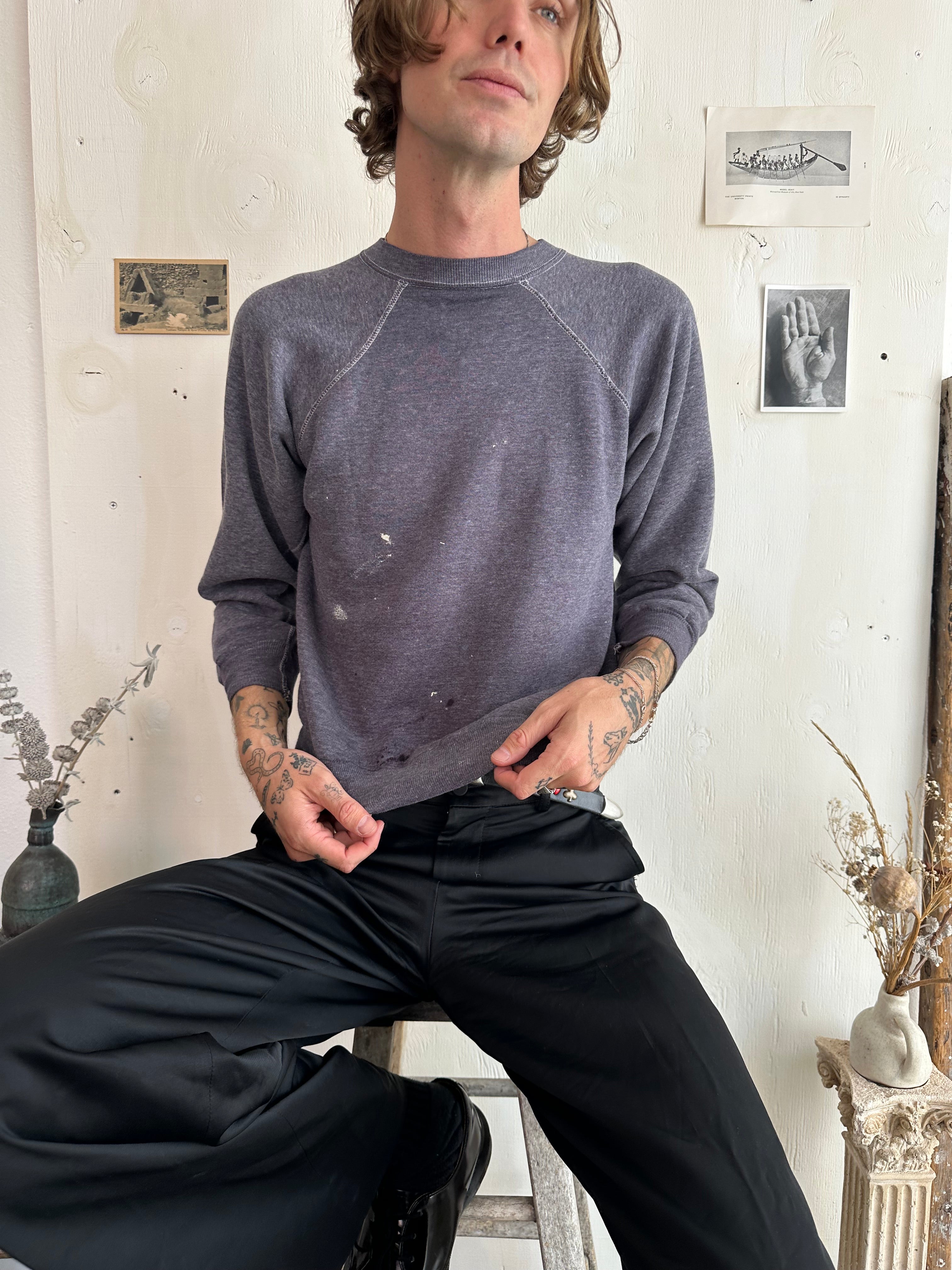 1980s Well Worn Sun Faded Navy Crew Neck (S/M)