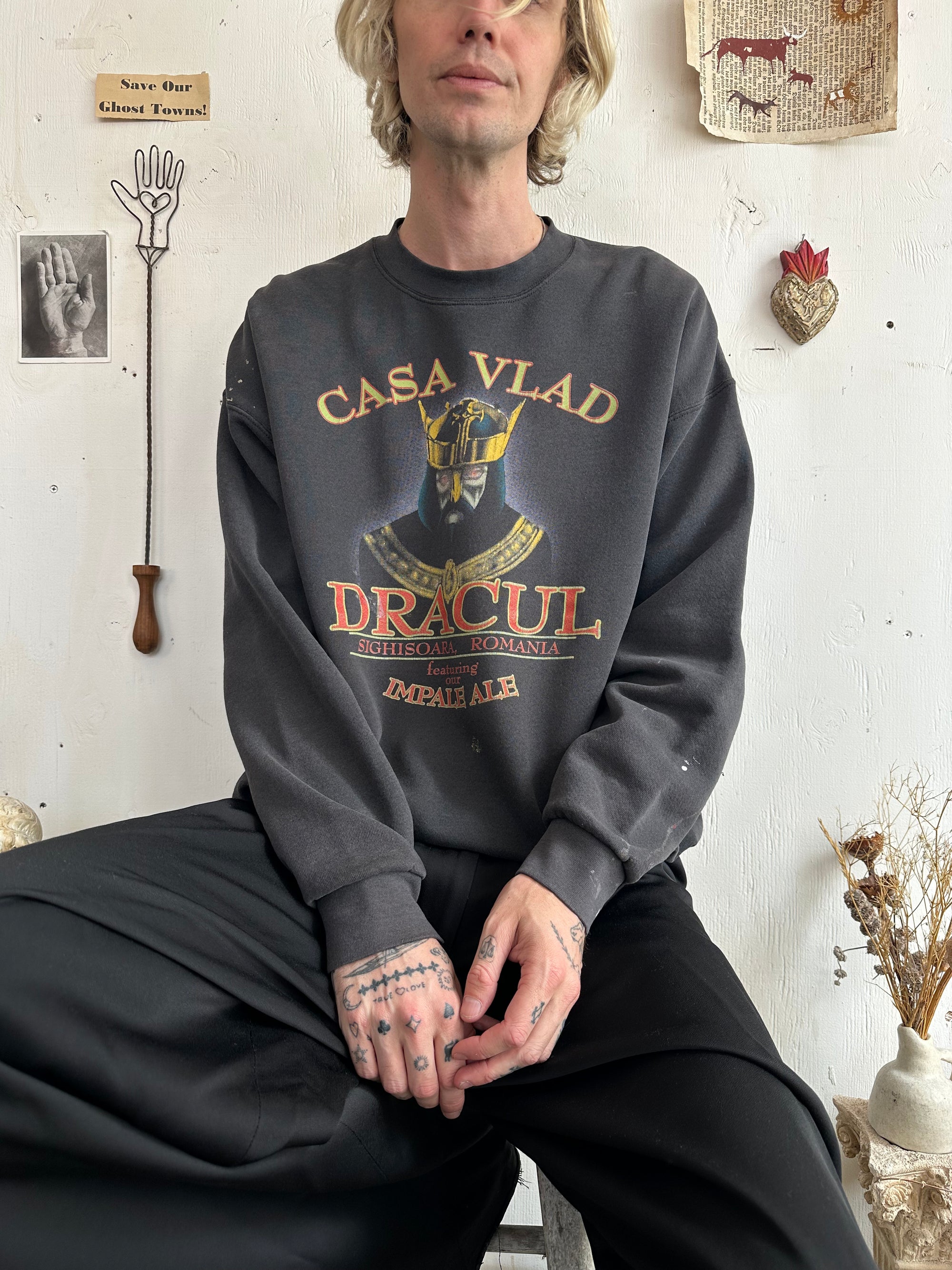 1990s Well Worn Casa Vlad Sweatshirt
